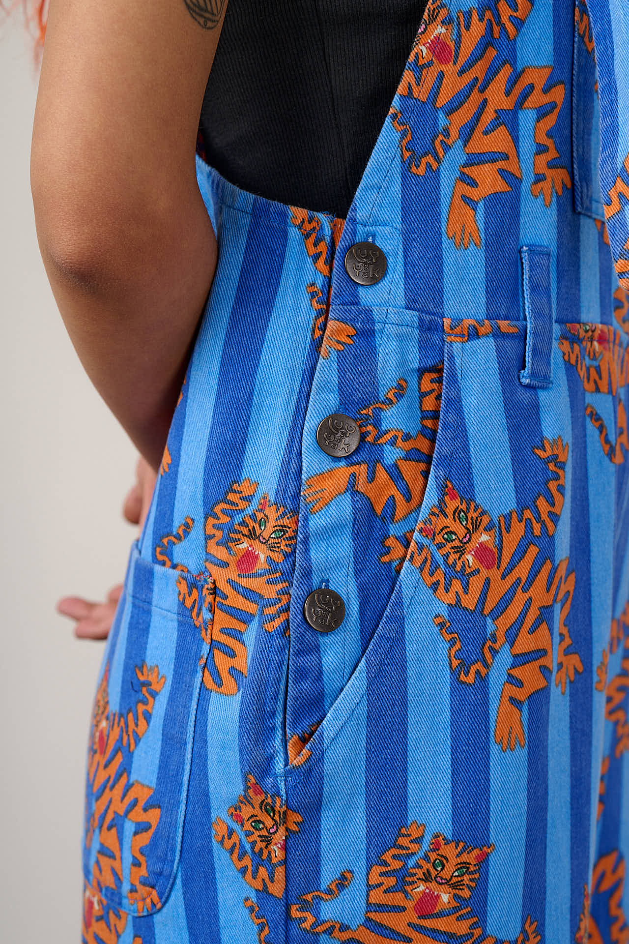 Easton - Cotton Dungarees in Blue Tiger Stripe - Image 8