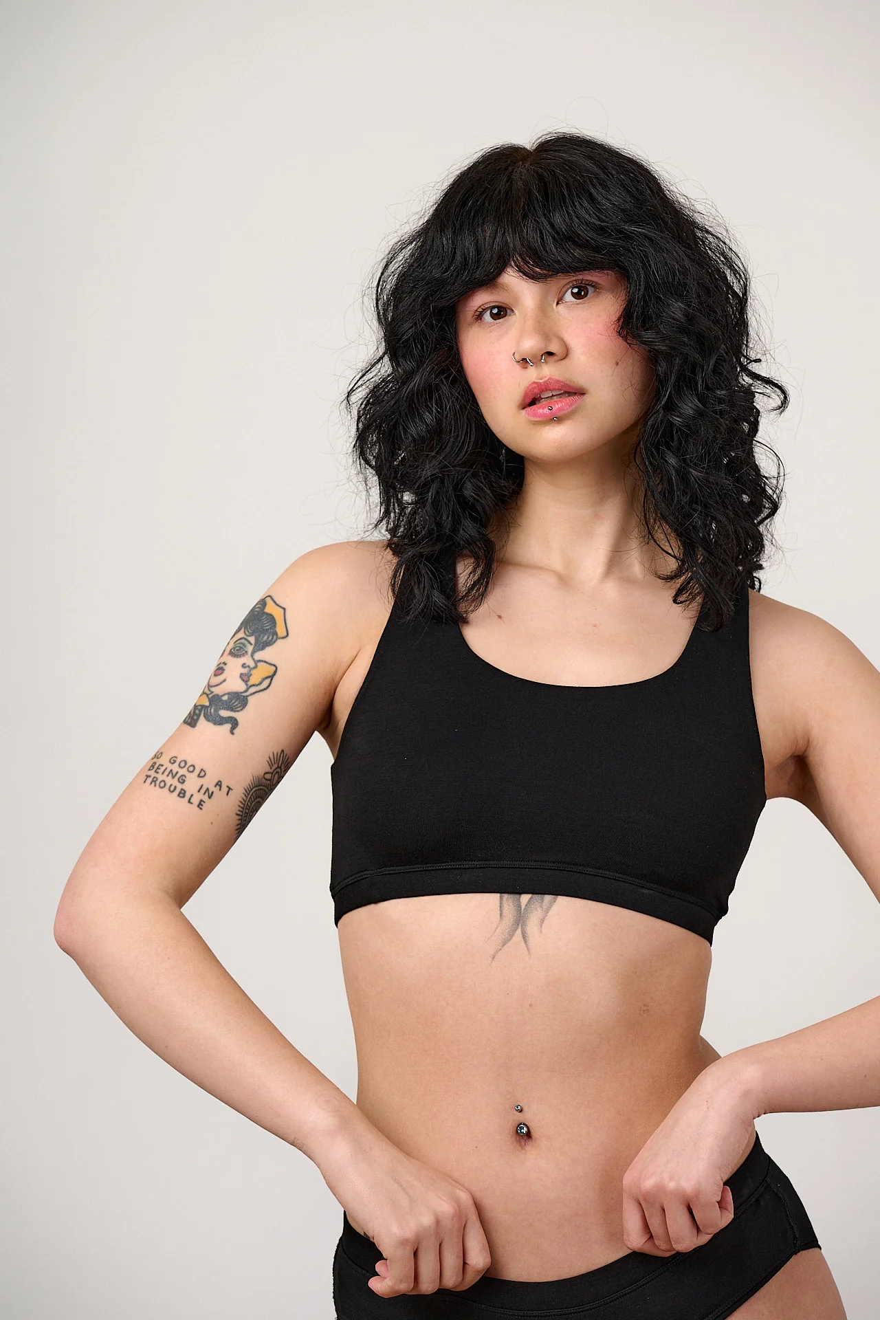 Emil - Viscose Crop Top in Black - Image 2