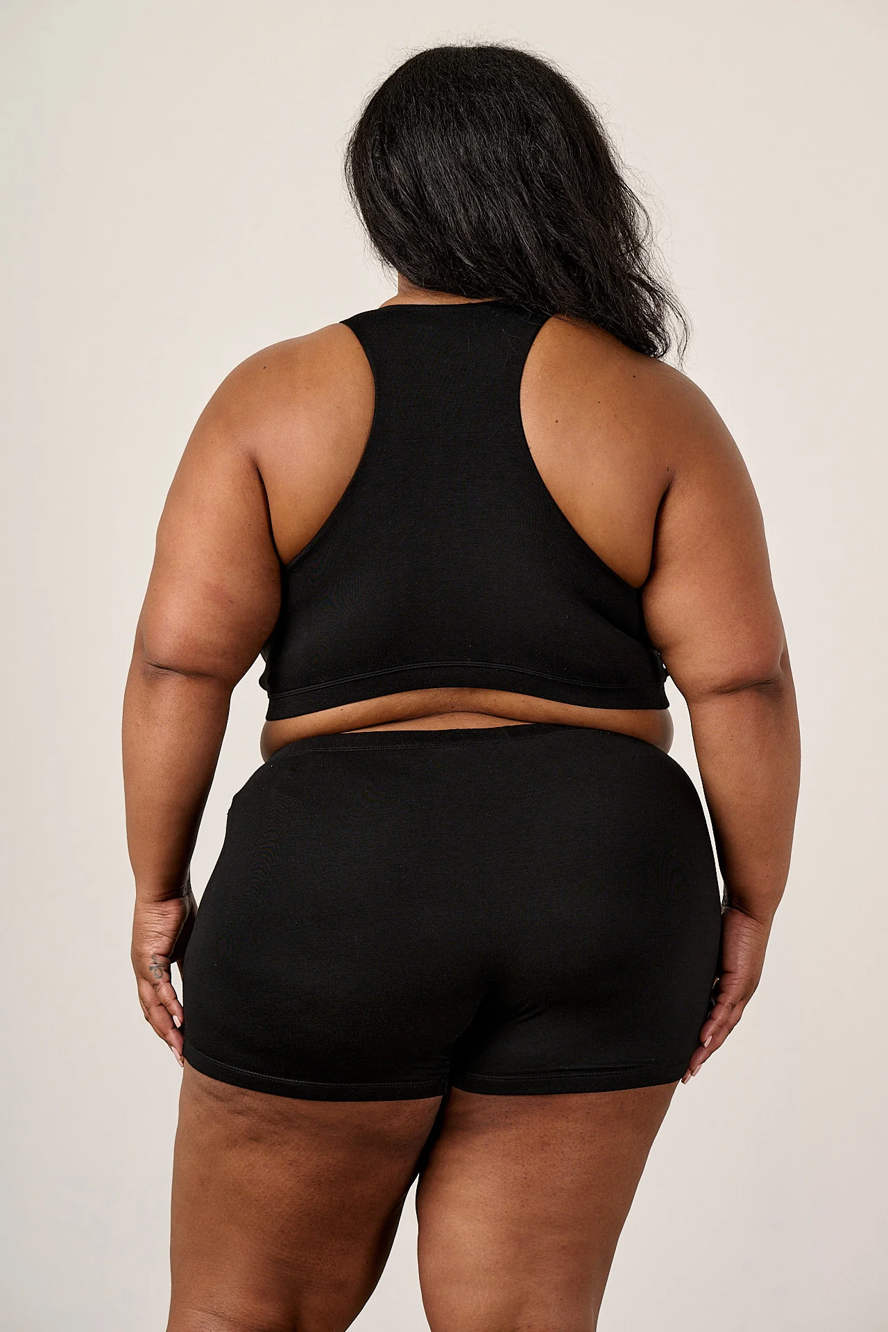 Emil - Viscose Crop Top in Black - Image 8