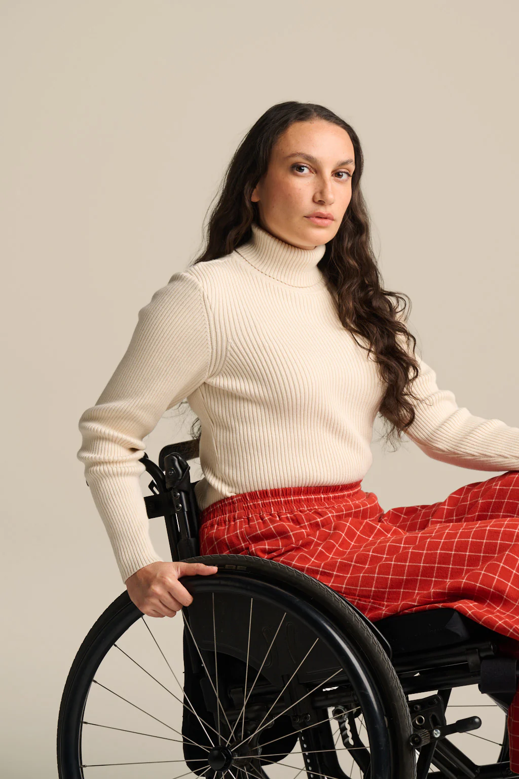 Eva - Knitted Roll Neck Long Sleeve Top in Pearl - Image 3