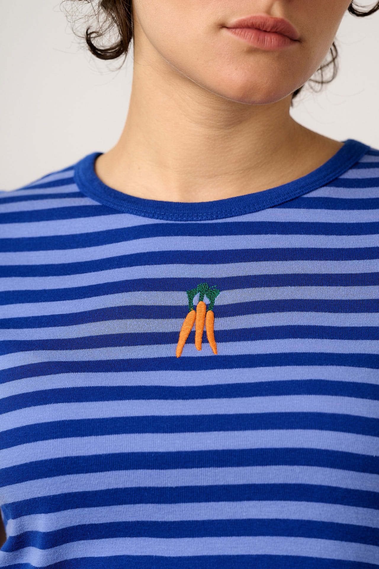 Fenn - Cotton Baby Tee in Navy Carrot Stripe - Image 3