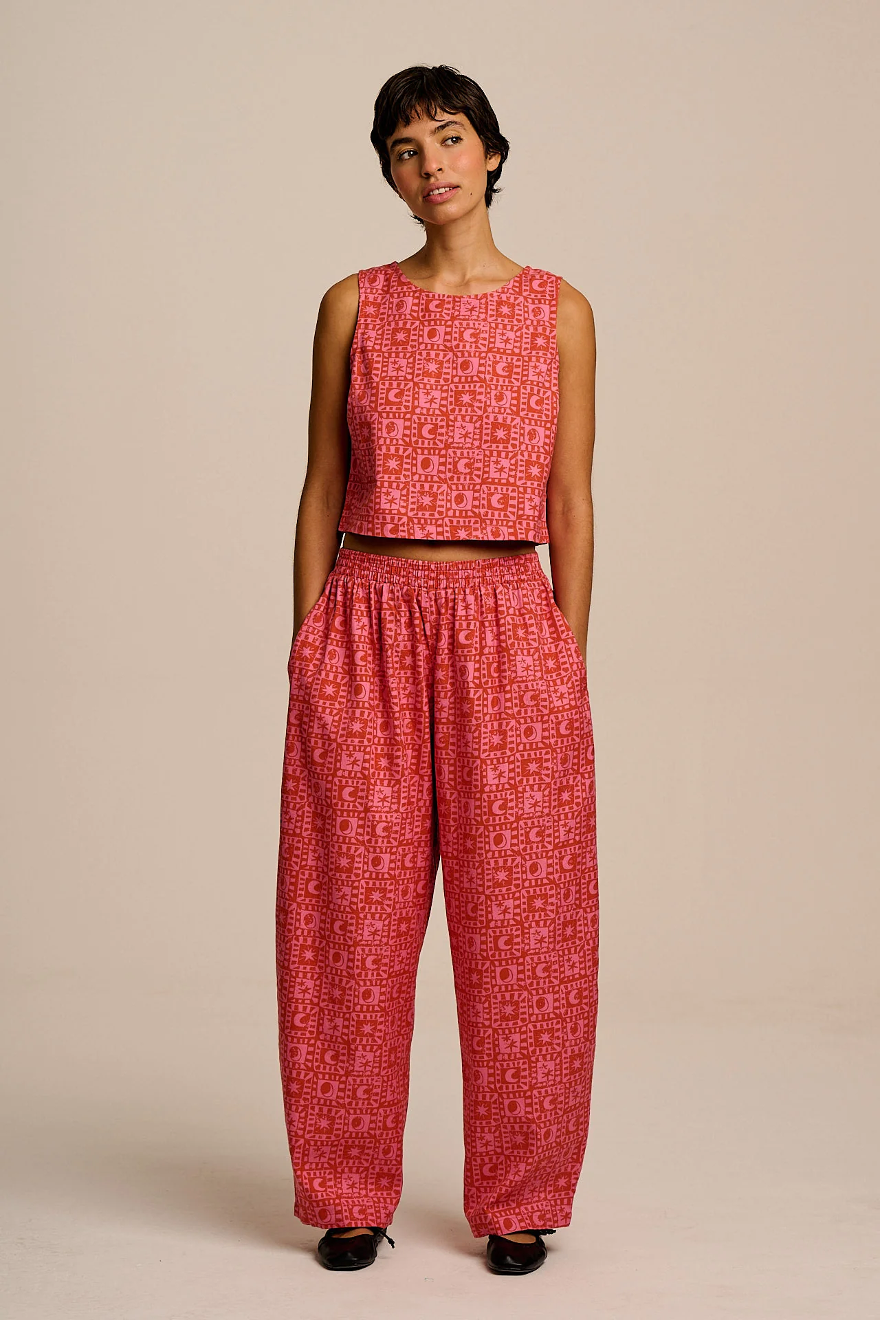 Freddie - Barrel Leg Cotton Trousers in Pink & Red Lunar Checkerboard - Image 5