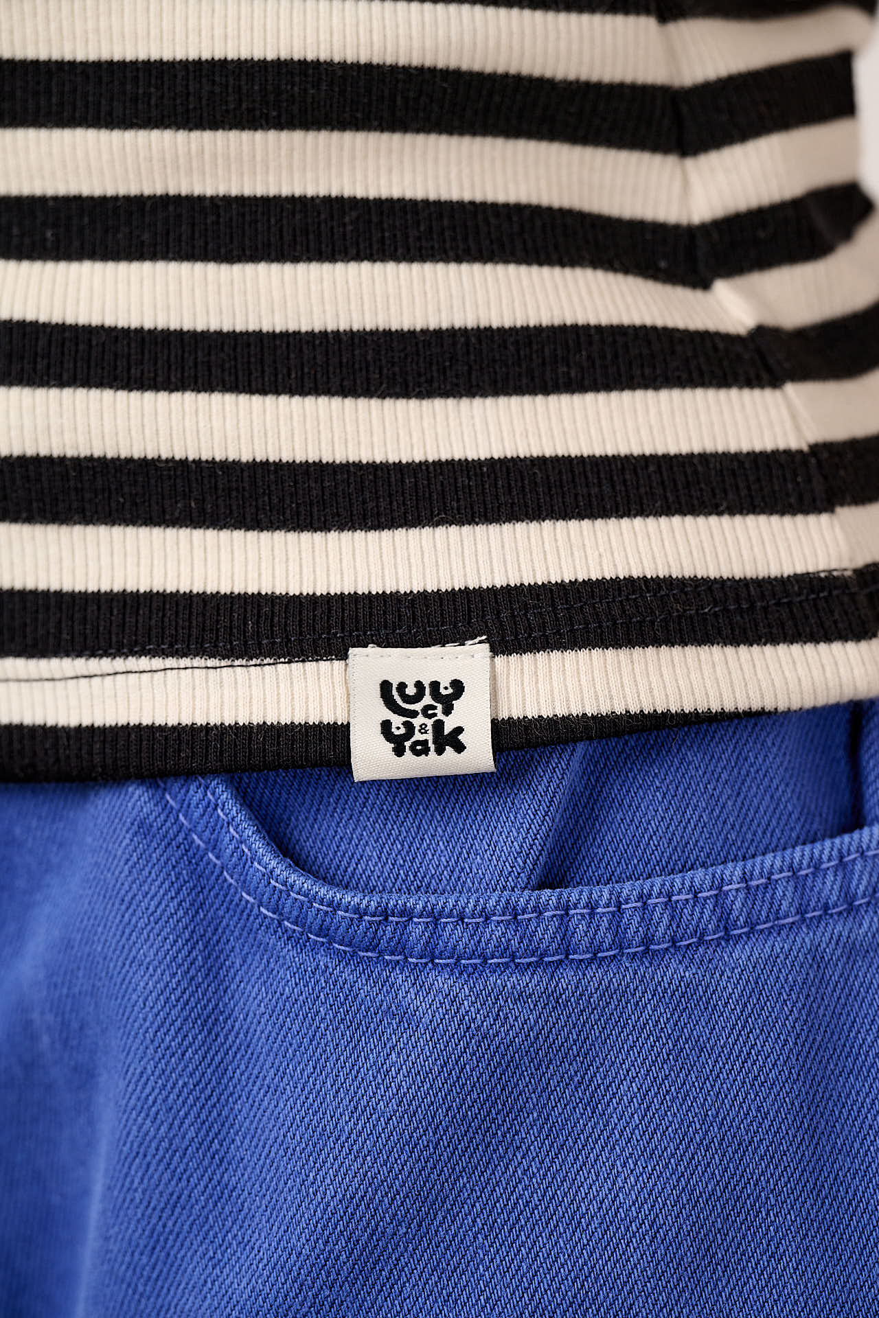 Gracie - Cotton T-Shirt in Black & White Stripe - Image 4