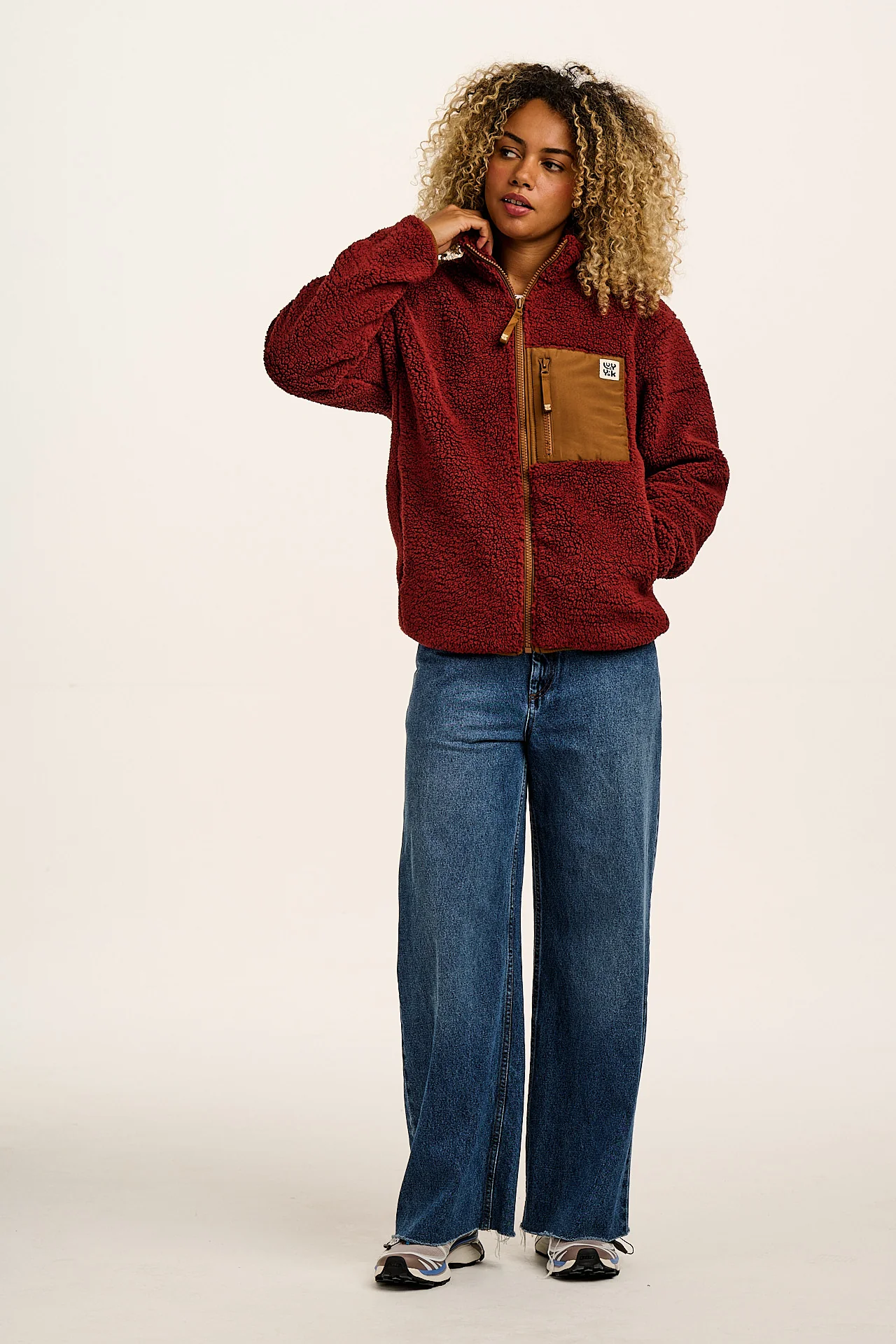 Harper - Borg Fleece Jacket in Jasper Red - Image 3