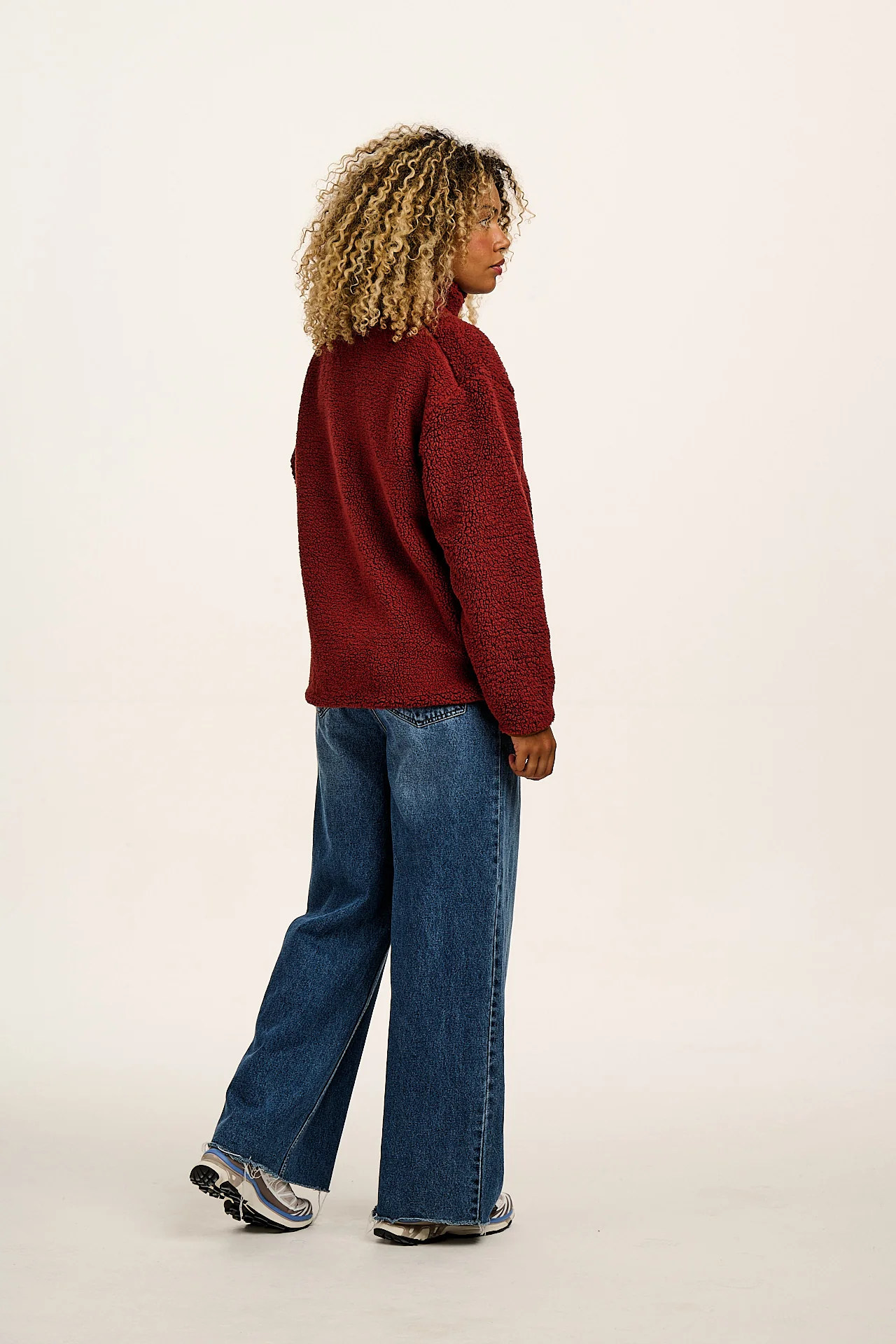 Harper - Borg Fleece Jacket in Jasper Red - Image 8