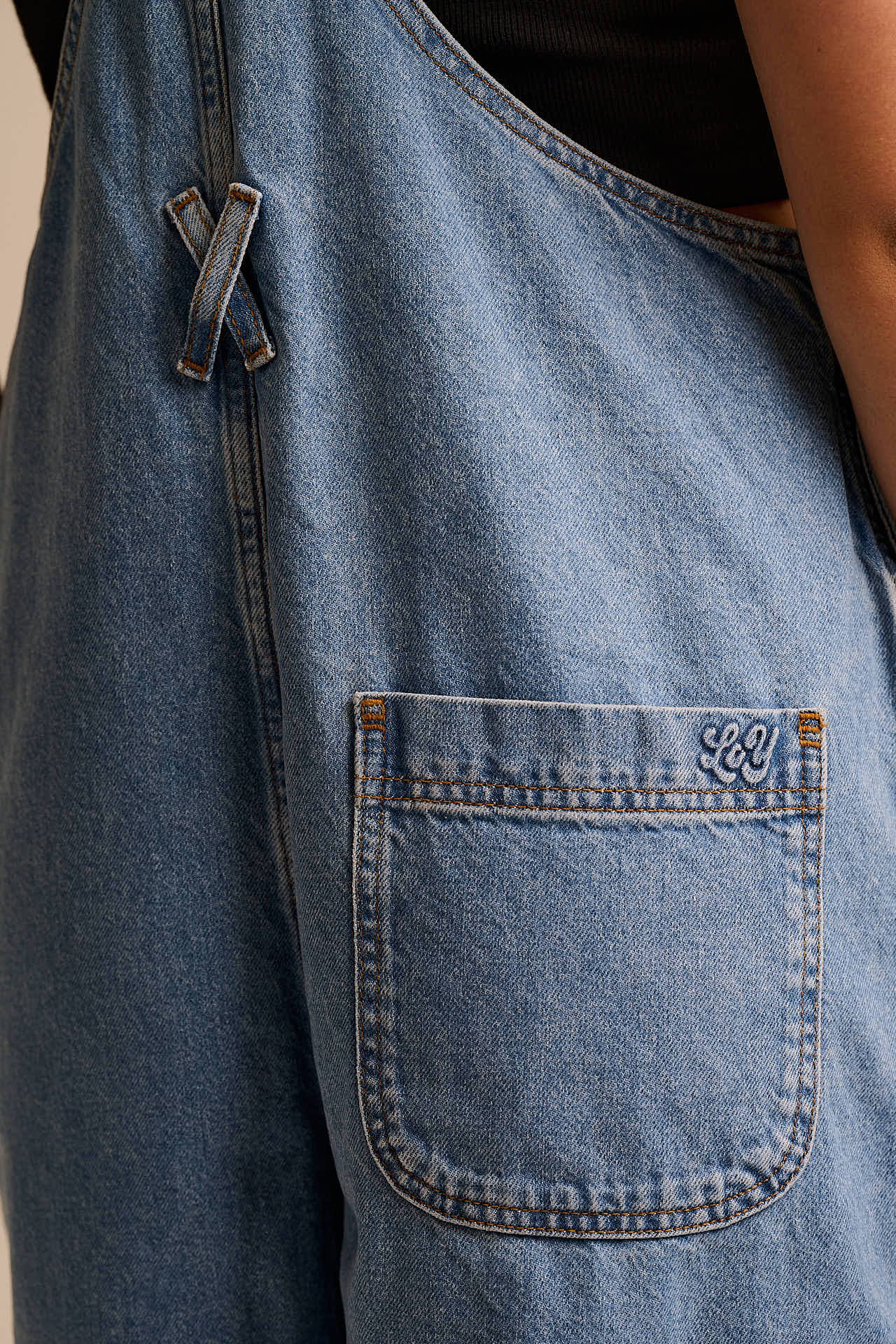 Jara - Denim Dungarees Shorts in Light Wash with Metal Clasps - Image 8