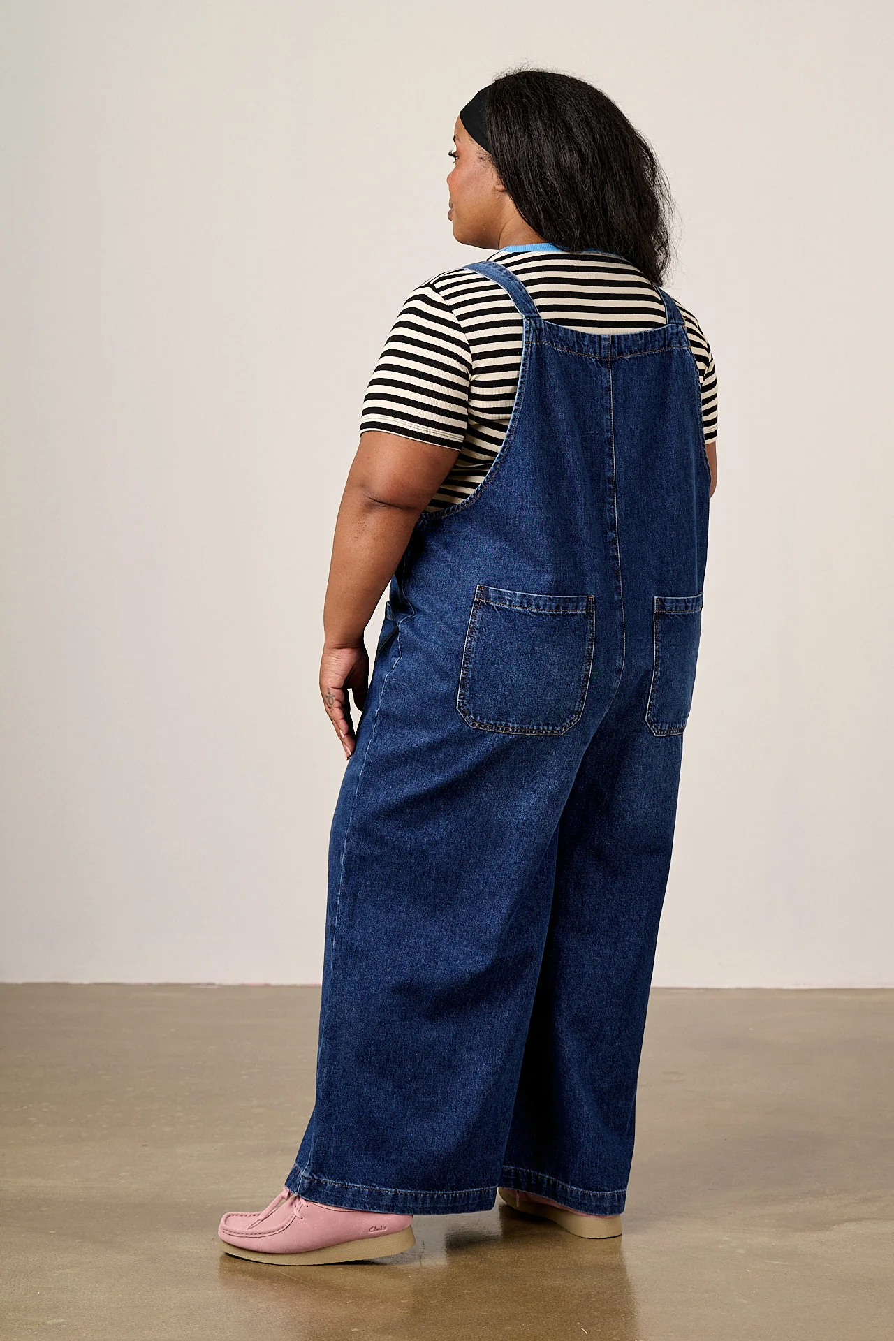 Jenny - Denim Wide Leg Dungarees in Vintage Wash - Image 7