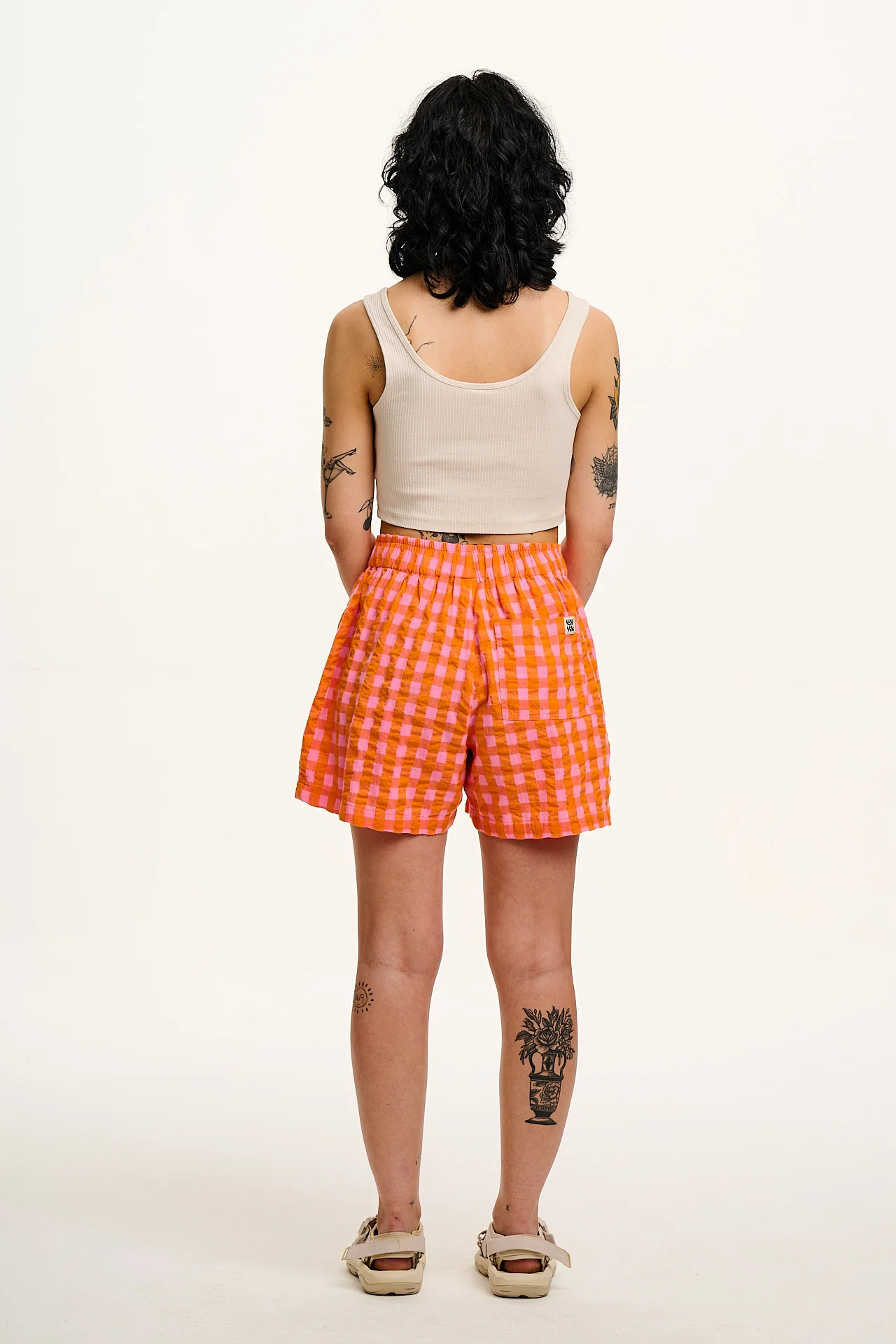 Jessie - Cotton Seersucker Shorts in Pink & Orange Gingham - Image 10