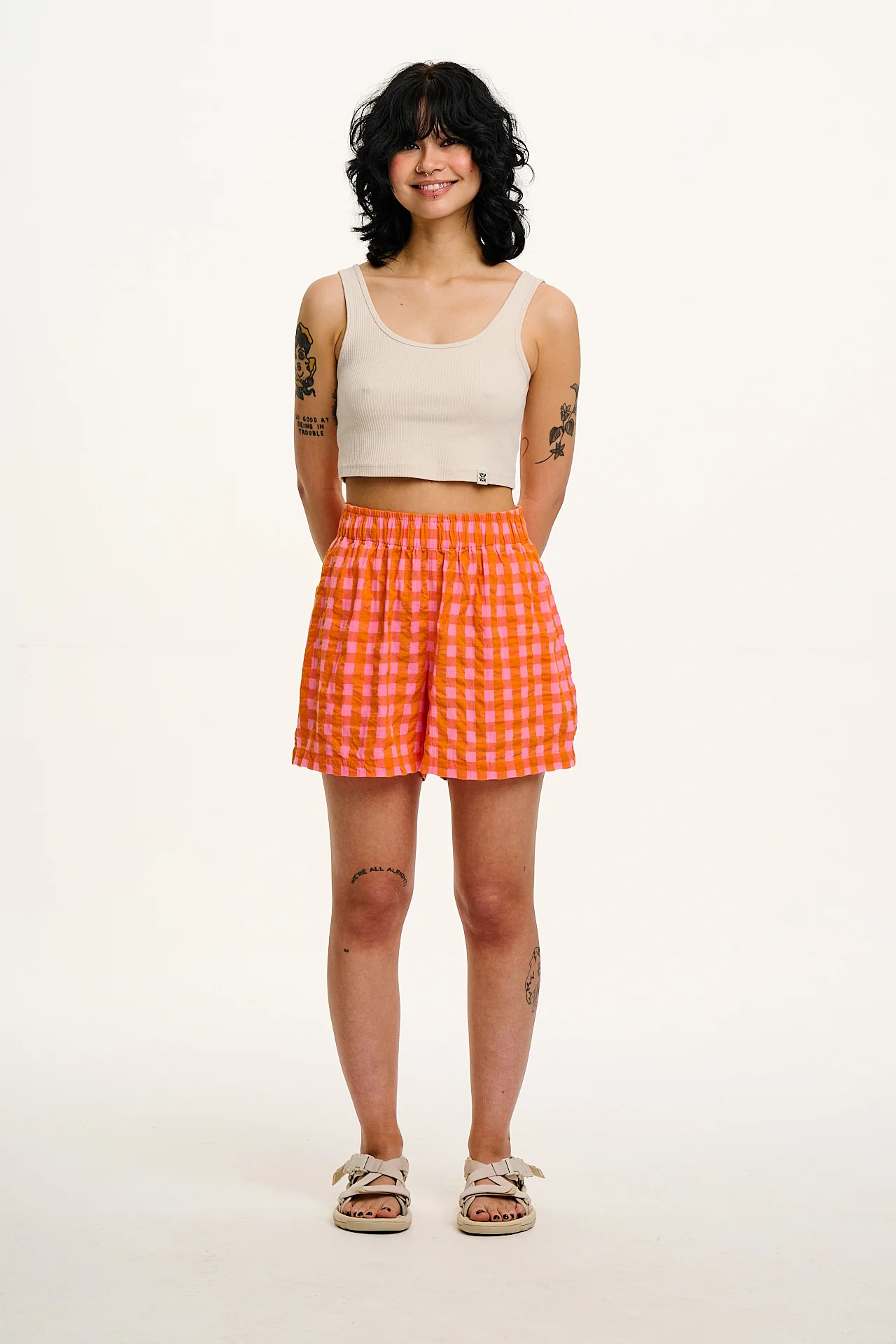 Jessie - Cotton Seersucker Shorts in Pink & Orange Gingham - Image 8