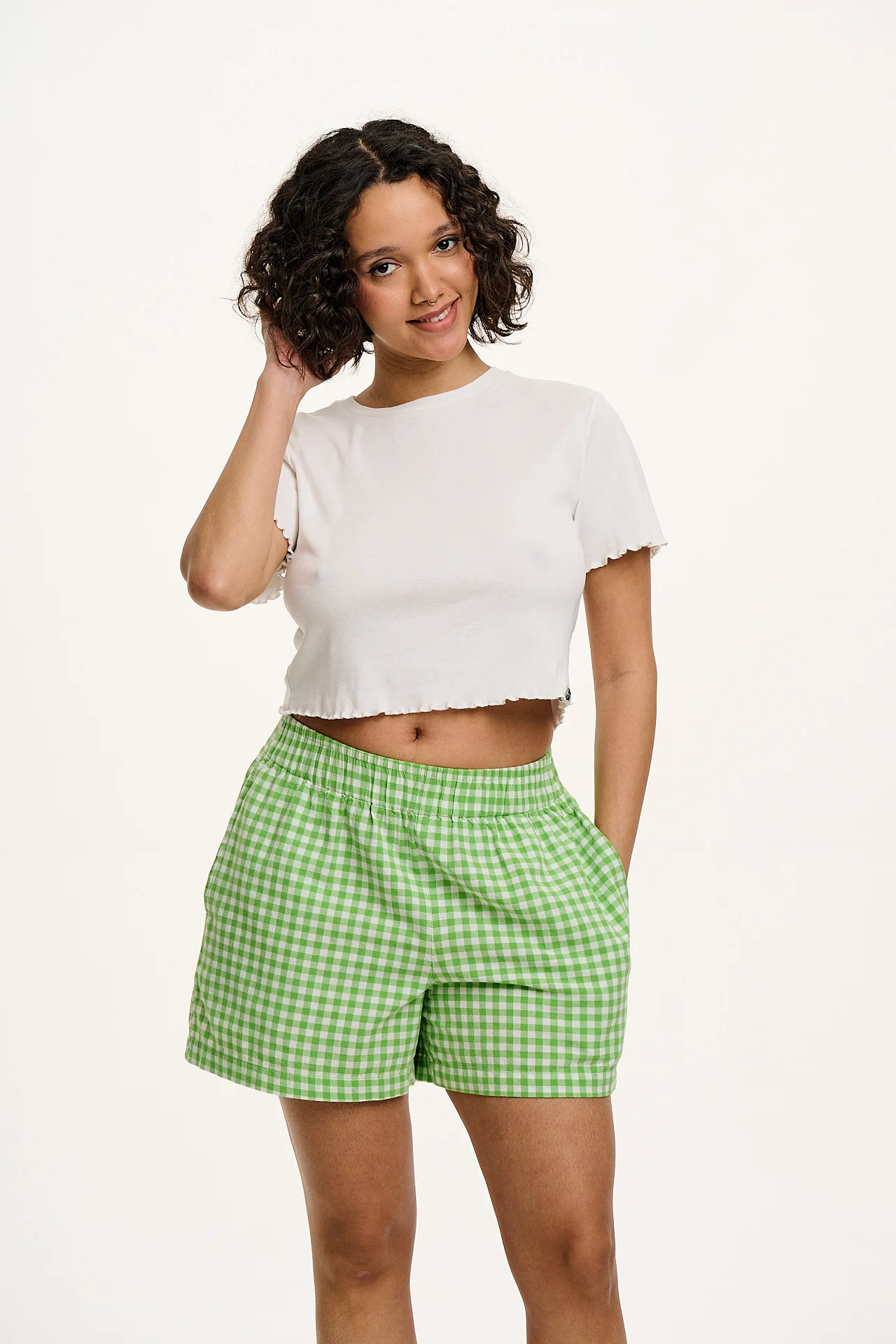 Jessie - Cotton Shorts in Green Bonitto Gingham - Image 11