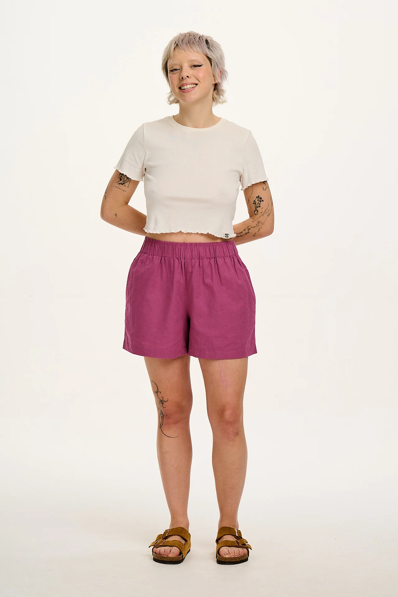 Jessie - Cotton & Linen Shorts in Dahlia Pink - Image 5