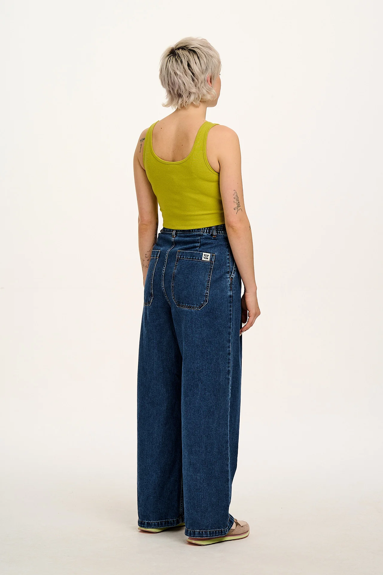 Josy - Vest Top in Apple Green - Image 5