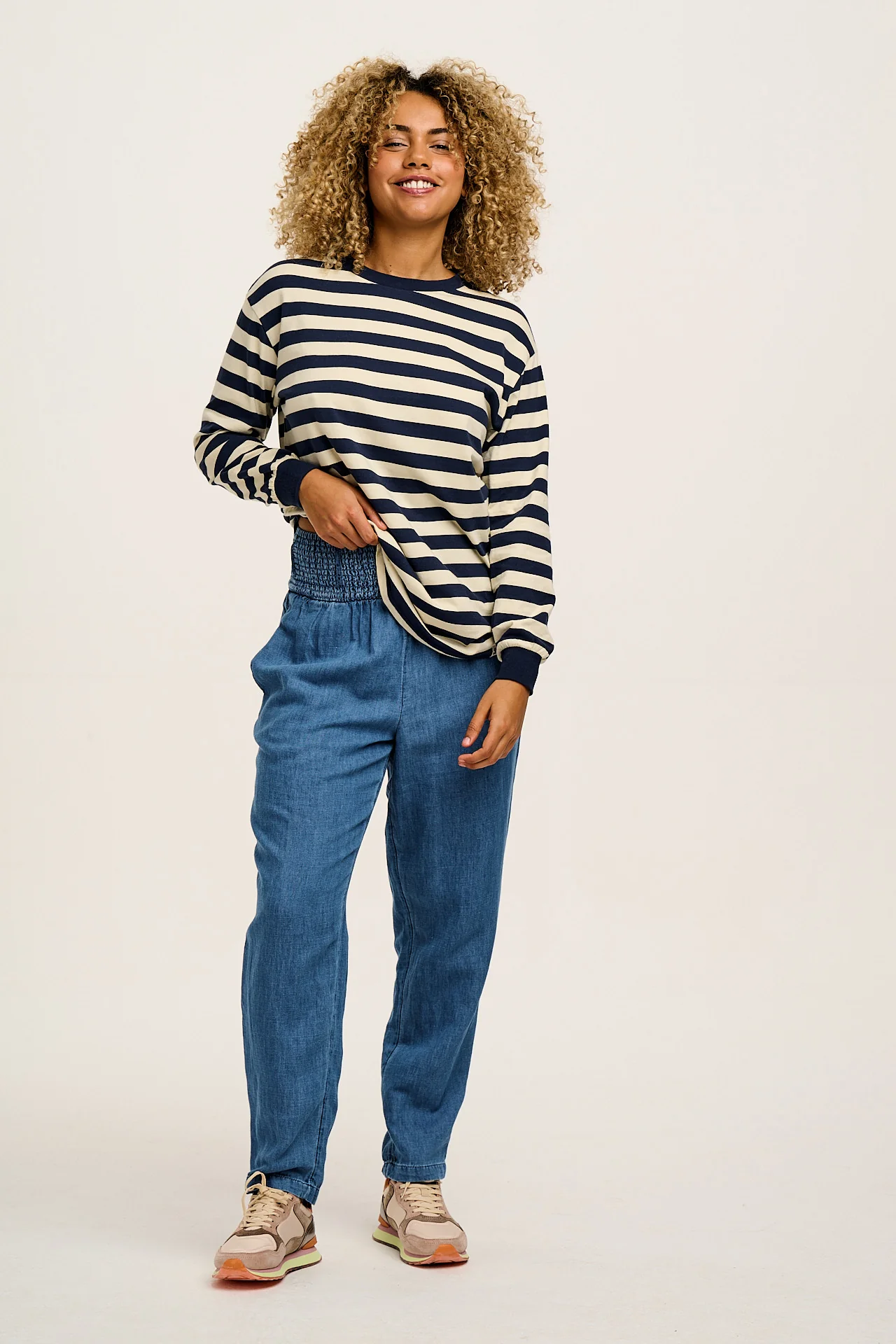 Kenny - Long Sleeve Skater Cotton T-Shirt in Navy & Ecru Stripe - Image 11