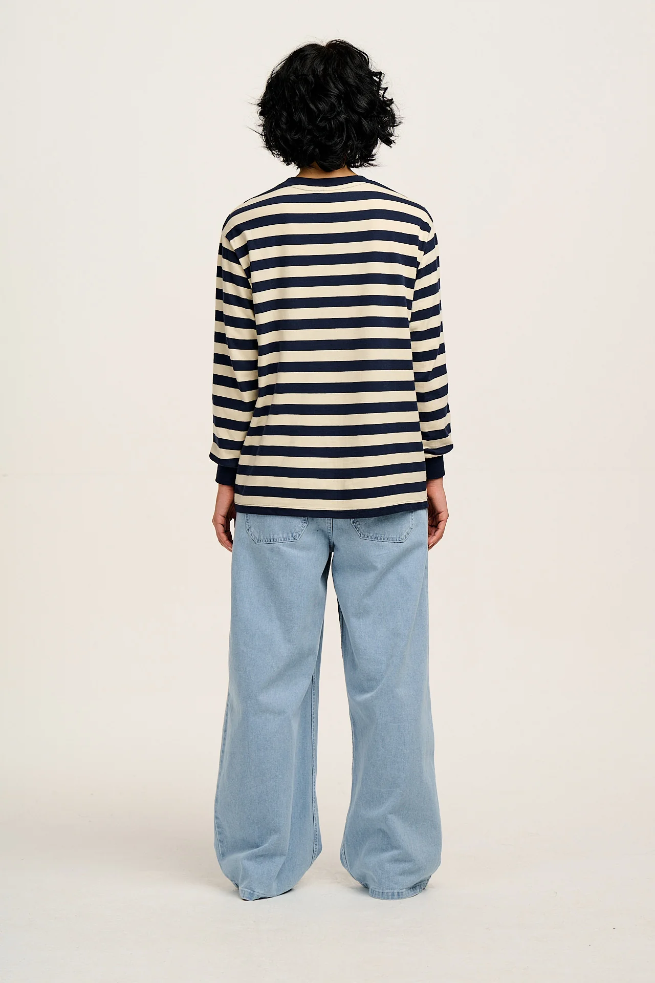 Kenny - Long Sleeve Skater Cotton T-Shirt in Navy & Ecru Stripe - Image 6