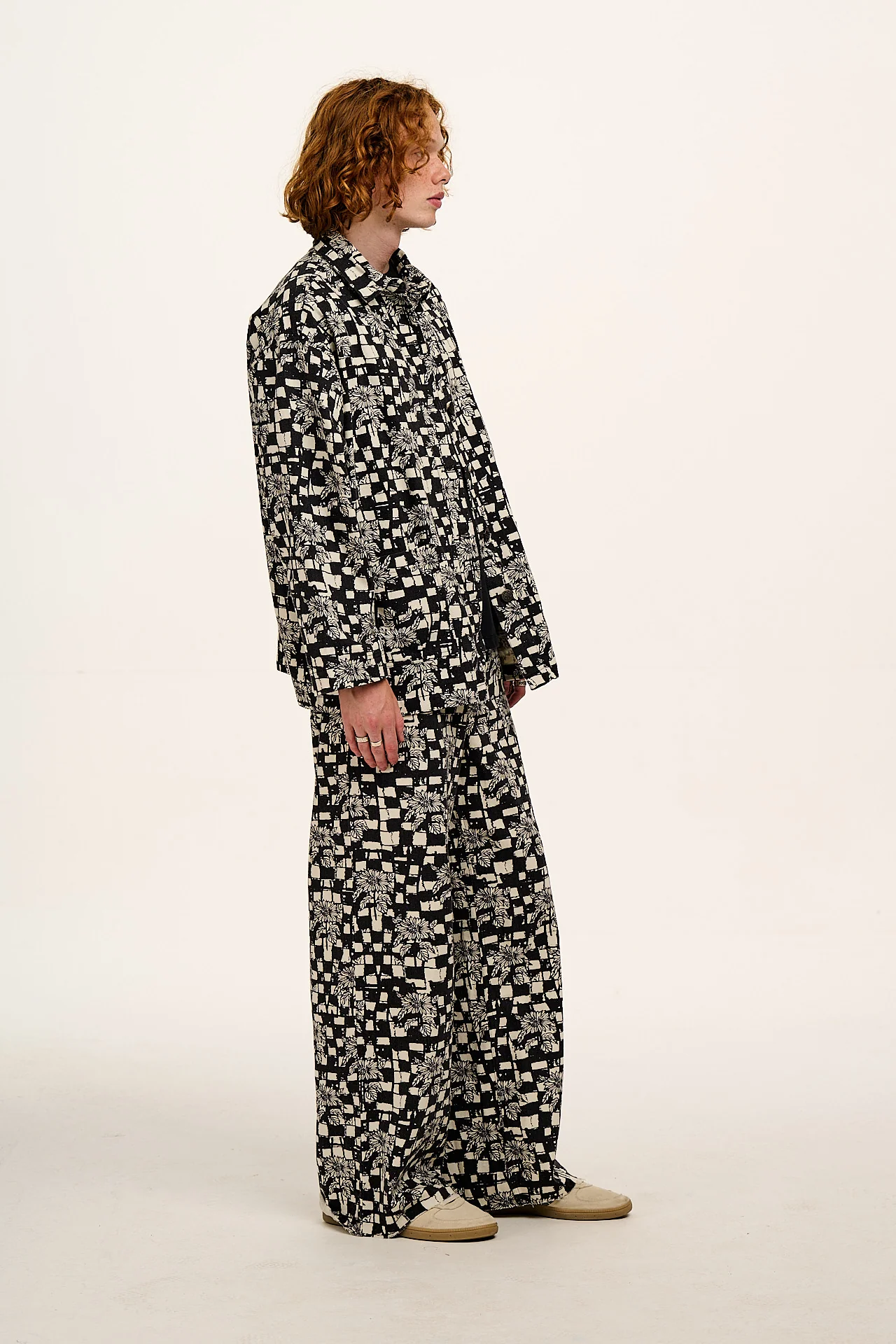 L.E. Carter - High Waisted Jeans in Black & White Sunflower Check - Image 10