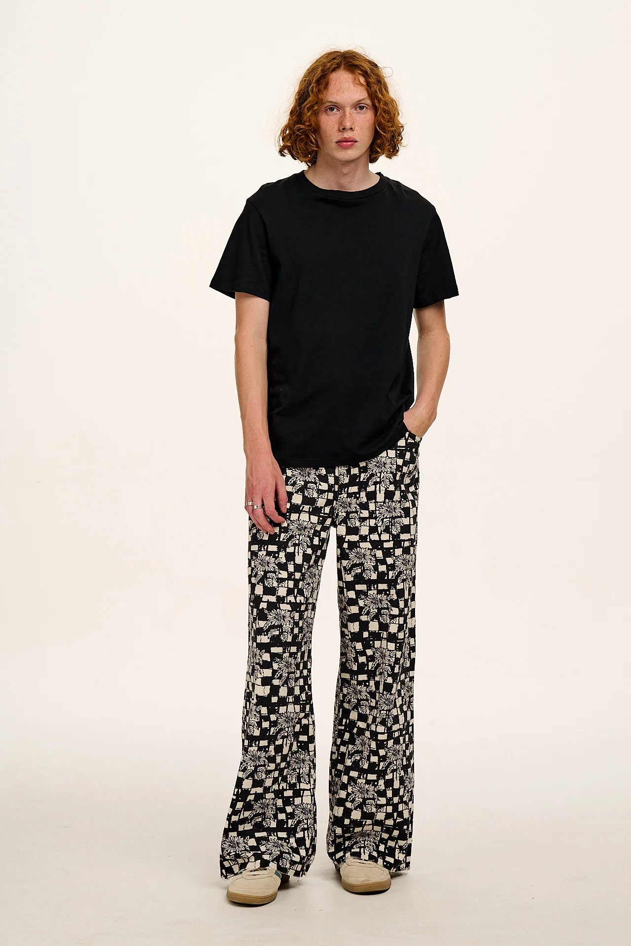 L.E. Carter - High Waisted Jeans in Black & White Sunflower Check - Image 11