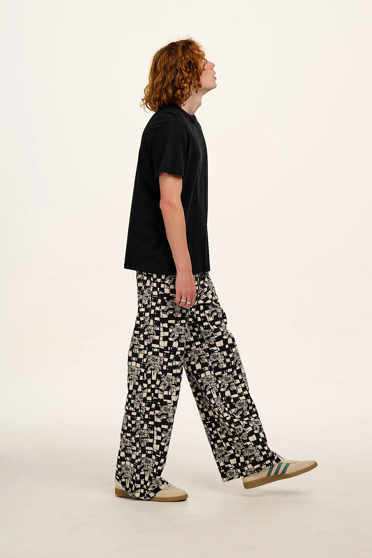 L.E. Carter - High Waisted Jeans in Black & White Sunflower Check - Image 8