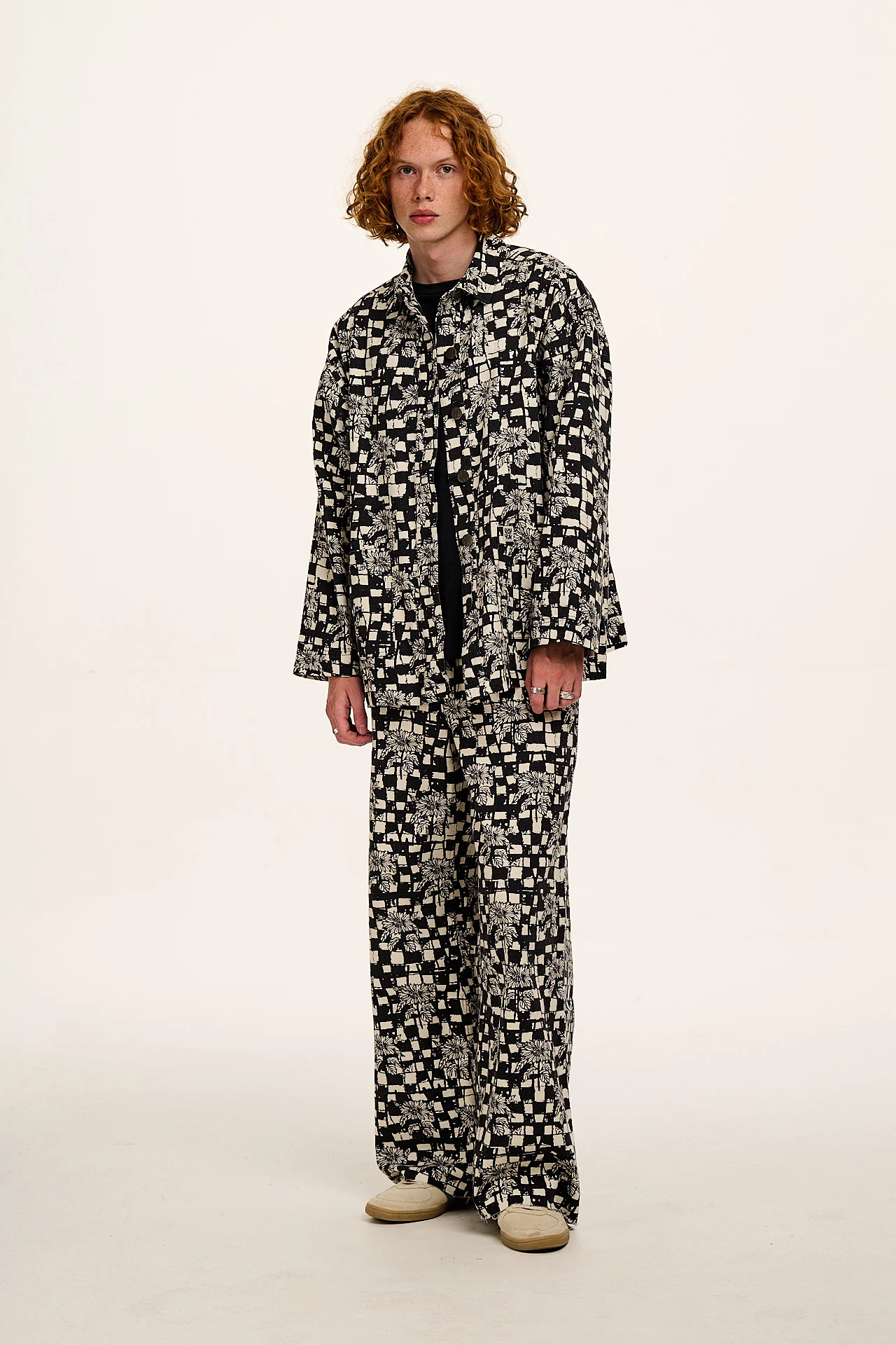 L.E. Carter - High Waisted Jeans in Black & White Sunflower Check - Image 9