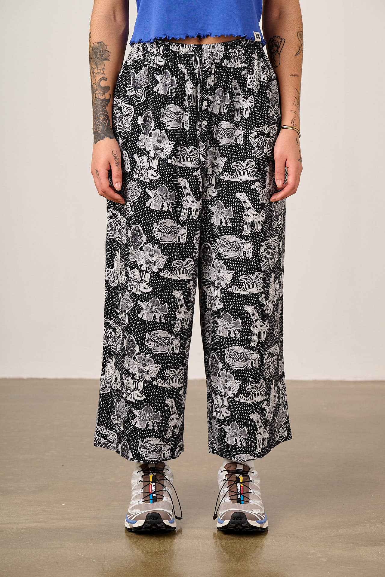 L.E Chuck - Wide Leg Cotton Trousers in Black & White Arthouse & Yak - Image 4