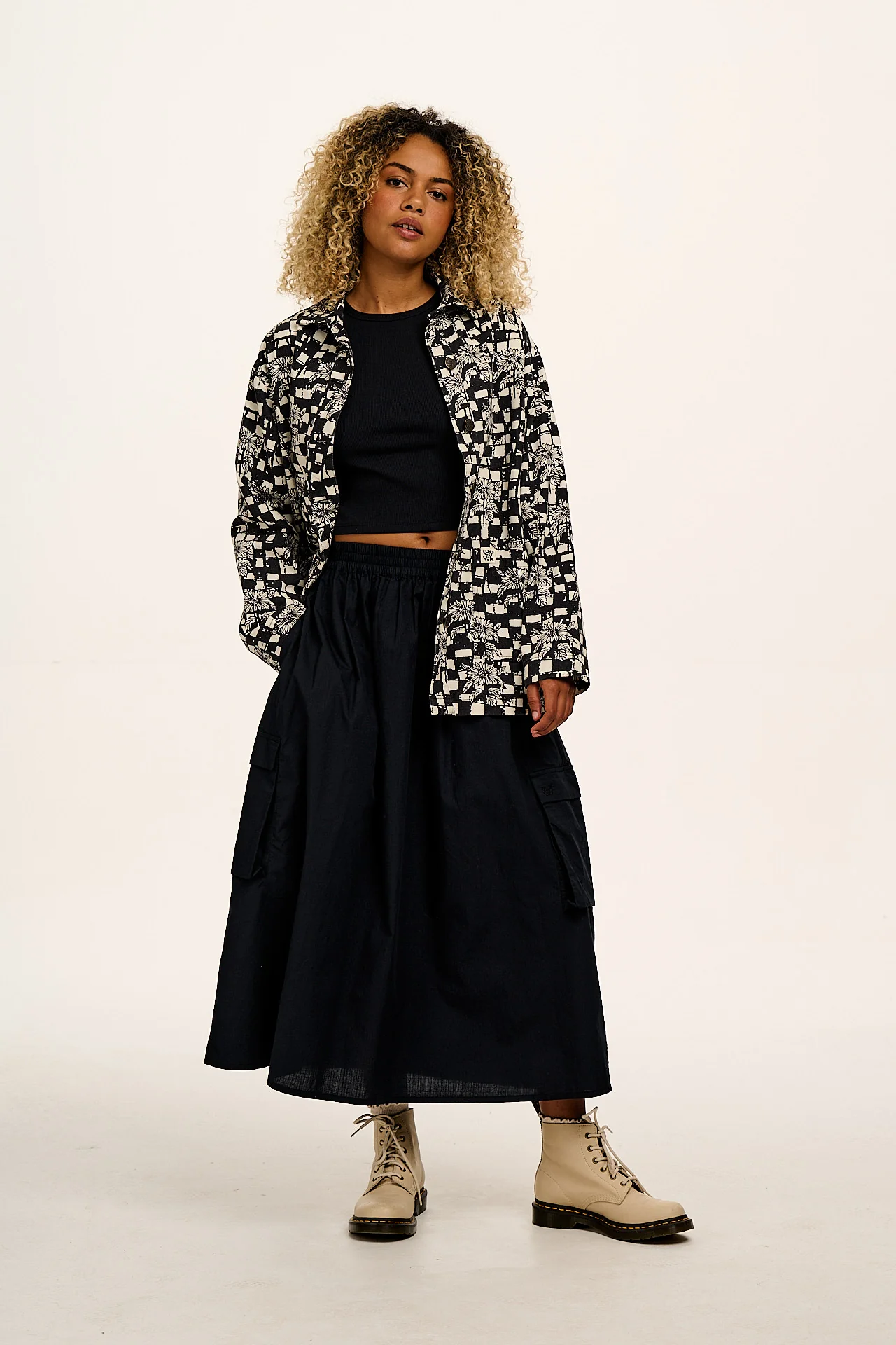 L.E. Olly - Cotton Jacket in Black & White Sunflower Check - Image 2