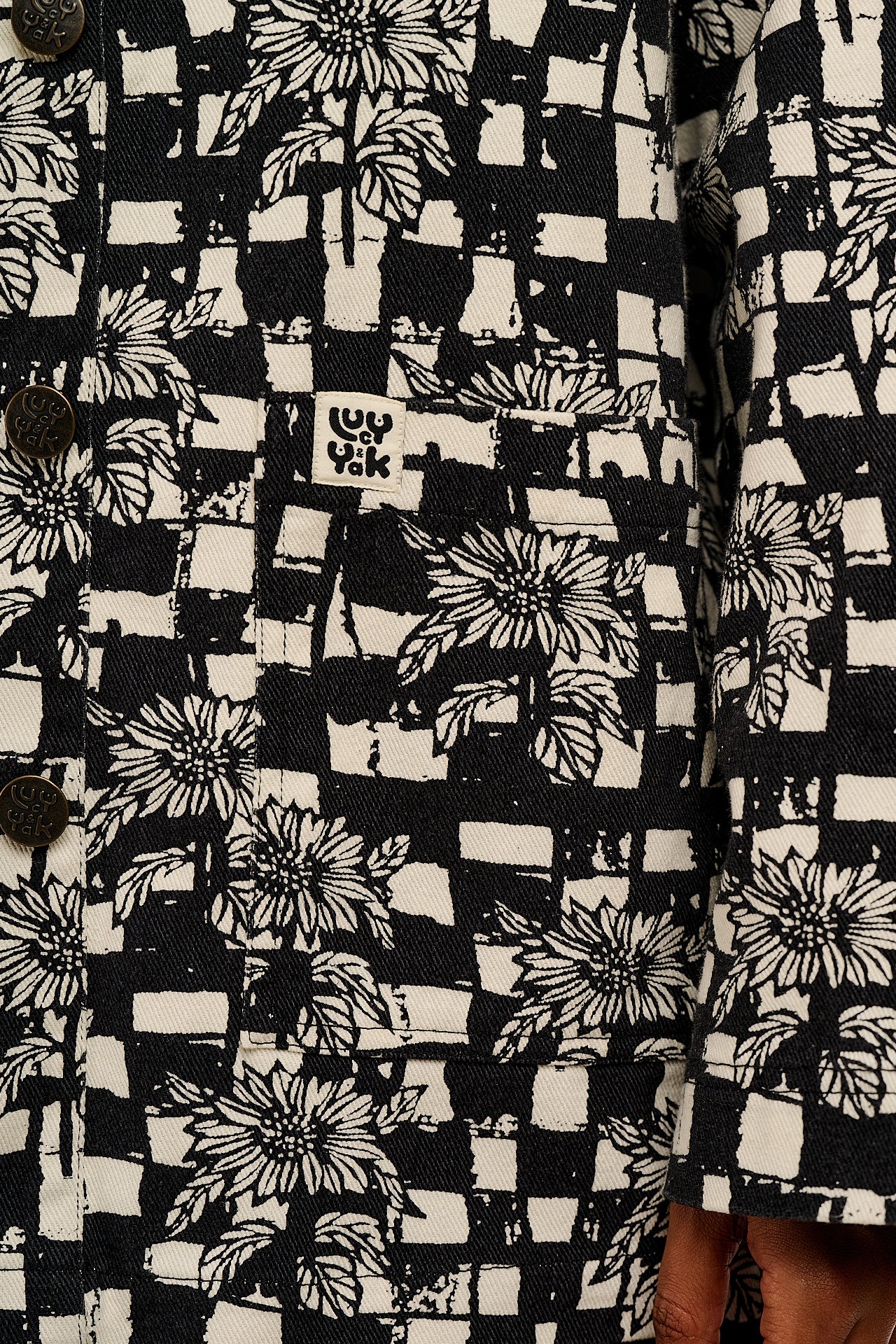 L.E. Olly - Cotton Jacket in Black & White Sunflower Check - Image 3
