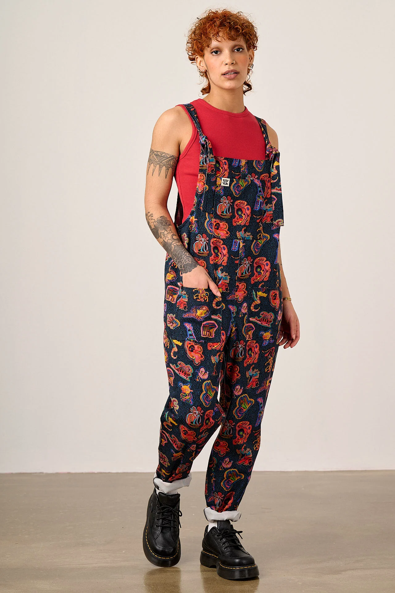L.E Original - Cotton Dungarees in Black Arthouse & Yak - Image 10