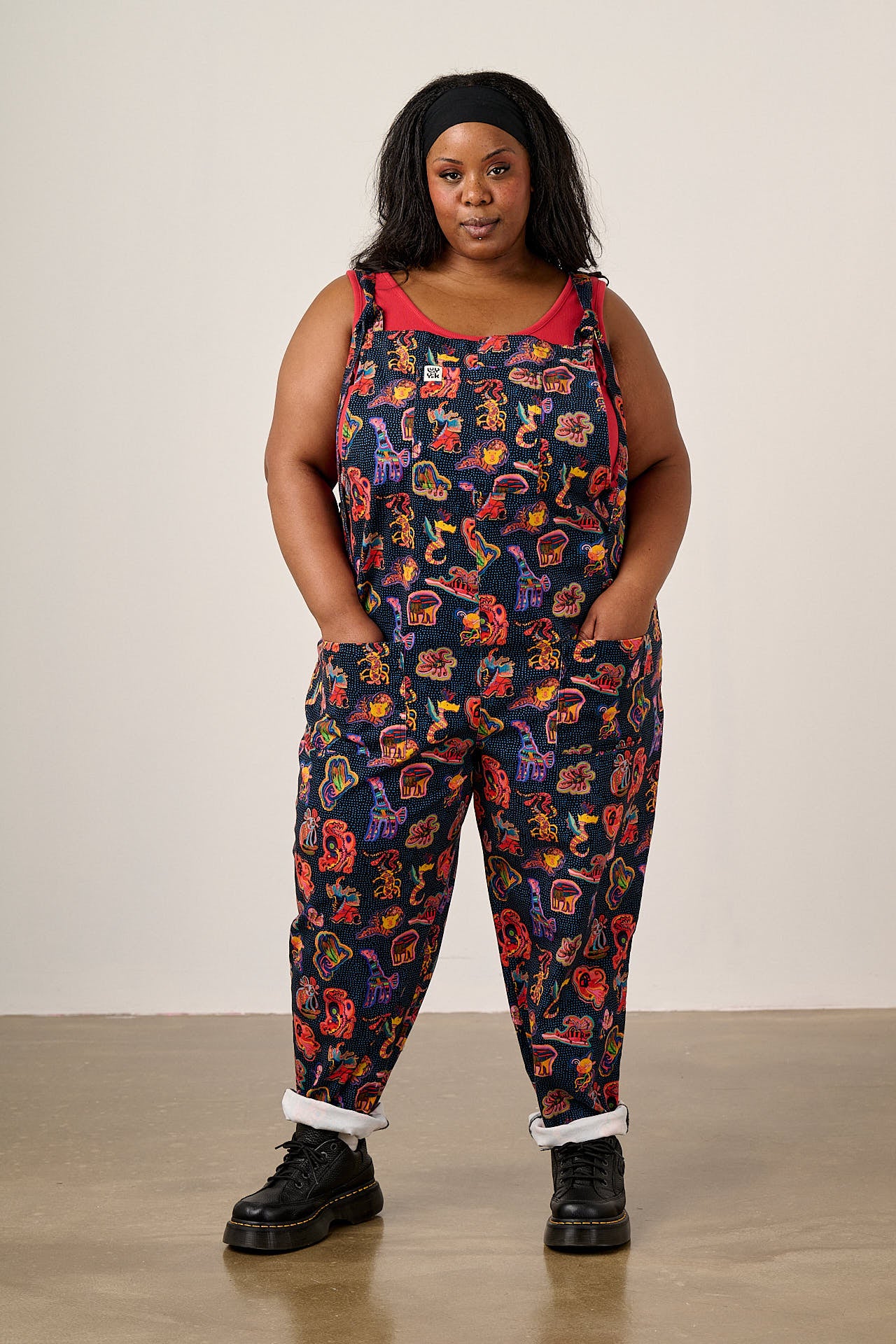 L.E Original - Cotton Dungarees in Black Arthouse & Yak - Image 8
