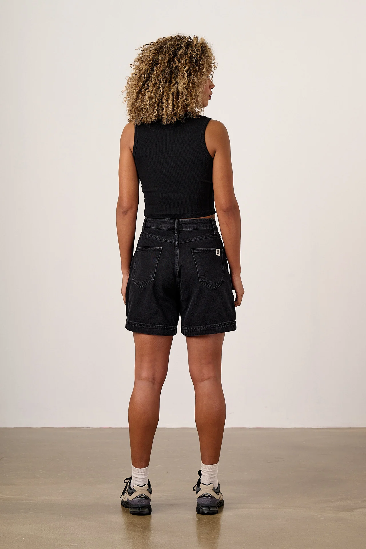 Lexi - Denim High Waist Shorts in Black Wash - Image 3