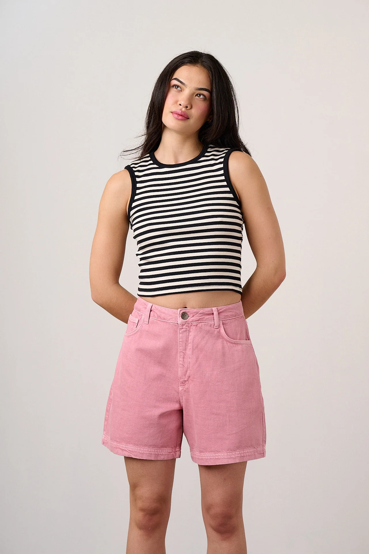 Lexi - Denim Short in Cashmere Rose Wash - Image 4