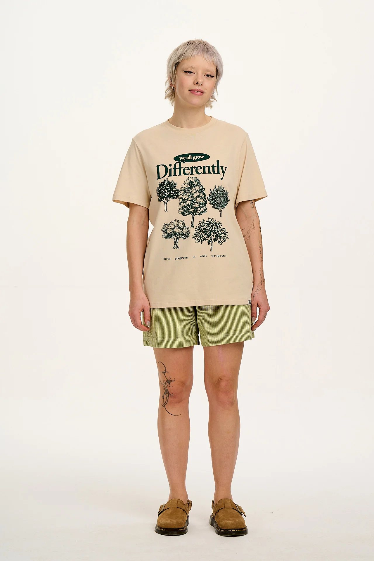 Lexi - High Waist Cotton Shorts in Green Hickory Stripe - Image 9