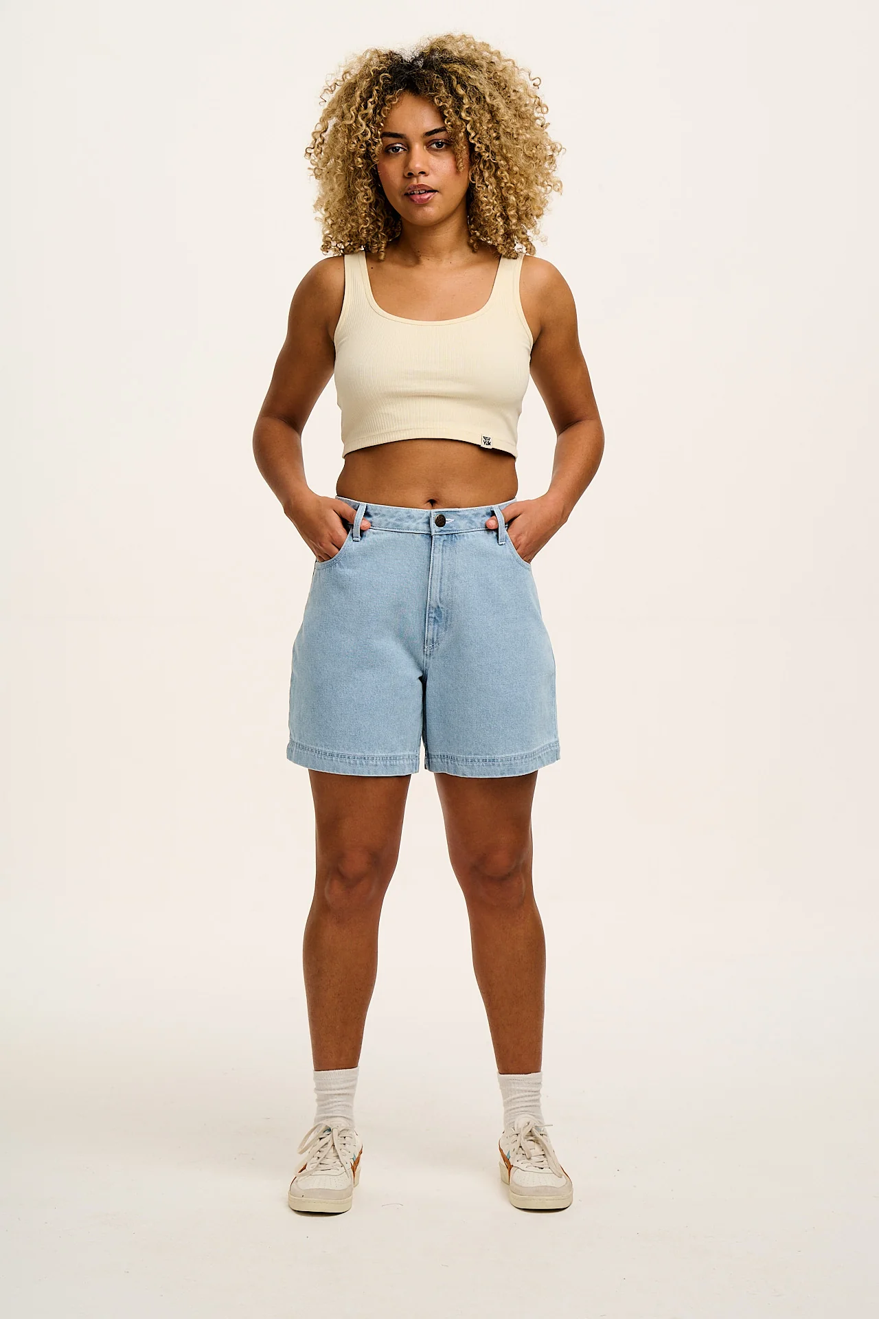 Lexi - High Waist Denim Shorts in Light Wash Blue - Image 4