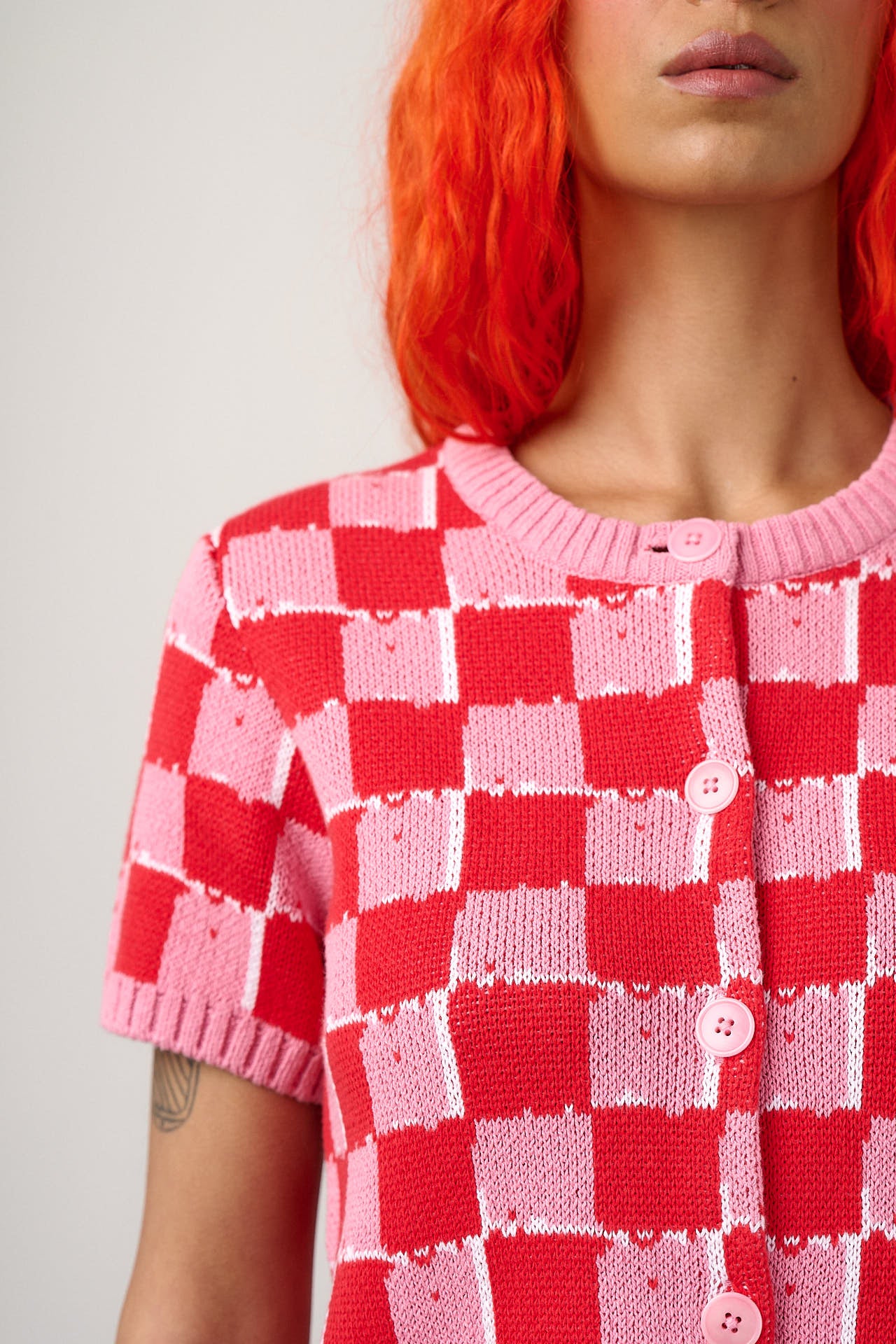 Lizzie - Cotton Short Sleeve Knitted Cardigan in Pink & Red Blurred Checkerboard - Image 3