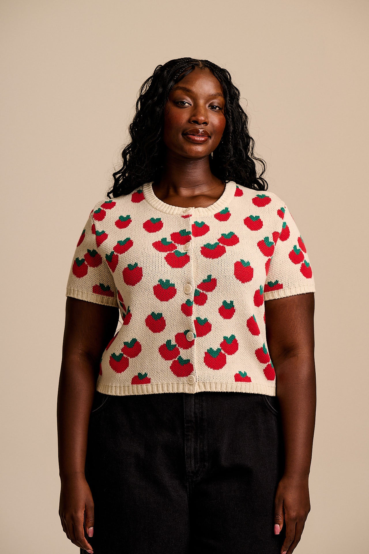 Lizzie - Cotton Short Sleeve Knitted Cardigan in Tomatoes - Image 3