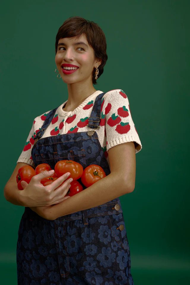 Lizzie - Cotton Short Sleeve Knitted Cardigan in Tomatoes - Image 5