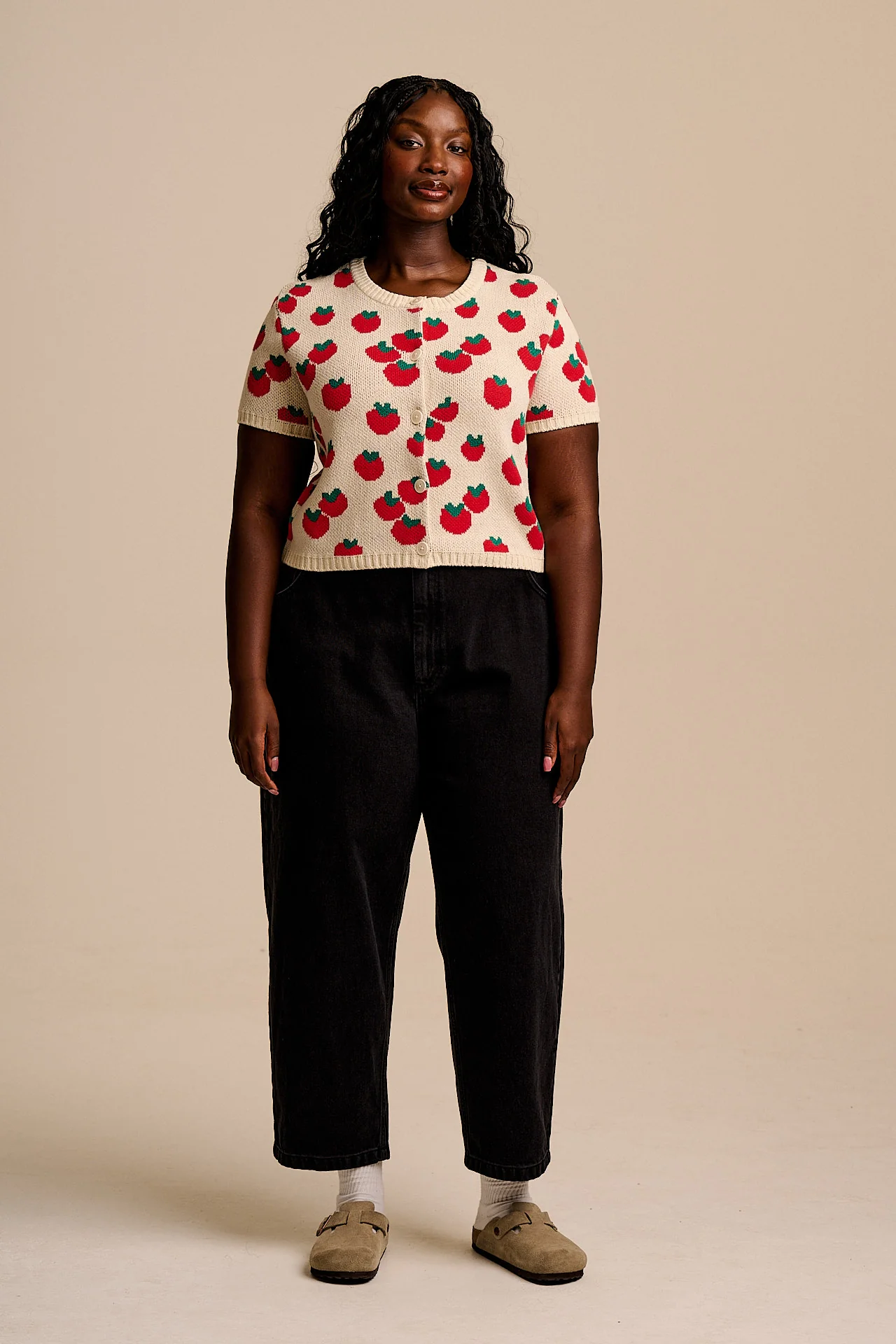 Lizzie - Cotton Short Sleeve Knitted Cardigan in Tomatoes - Image 6