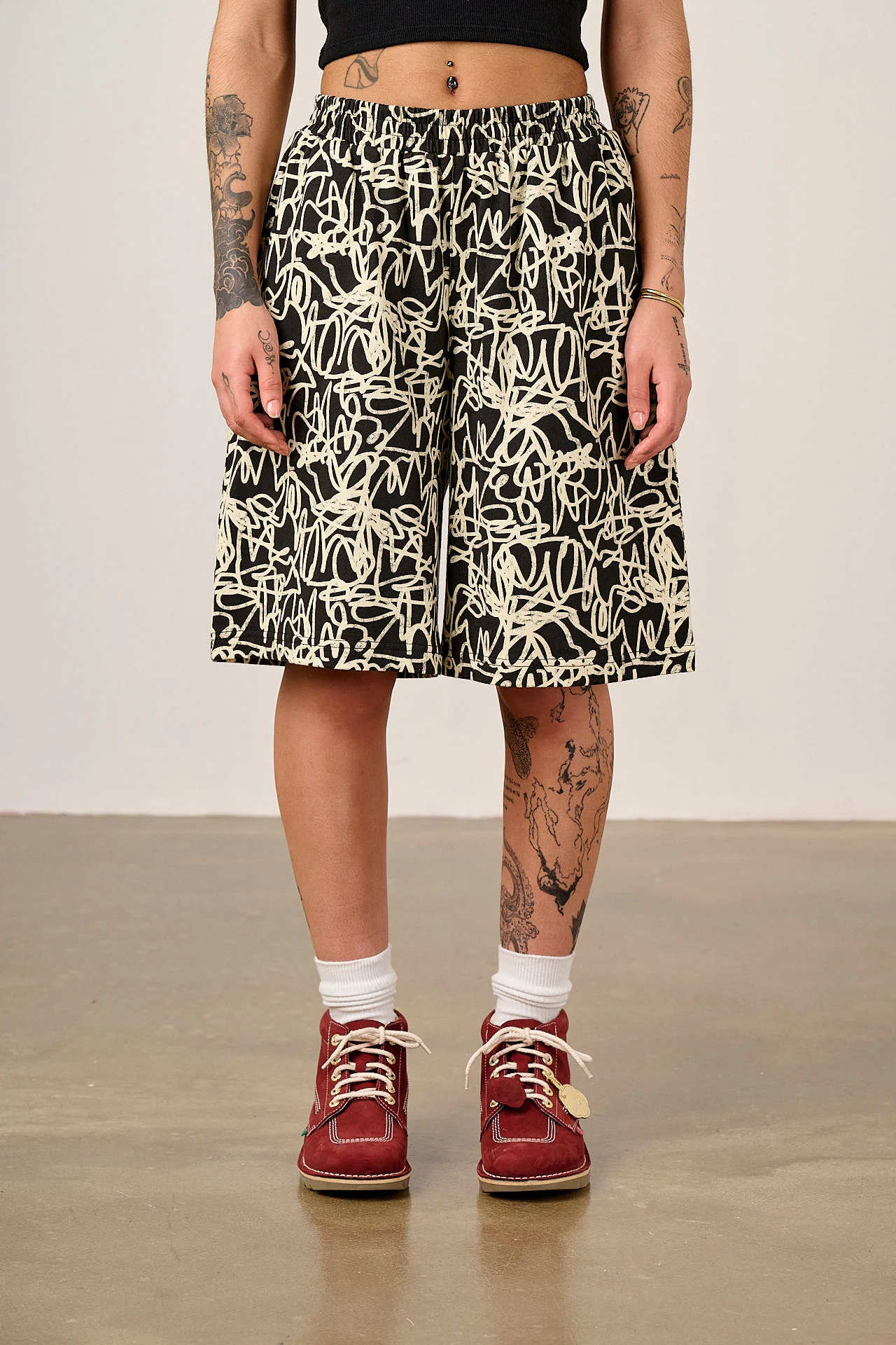 Madero - Cotton Jersey Shorts in Grafitti Print - Image 2