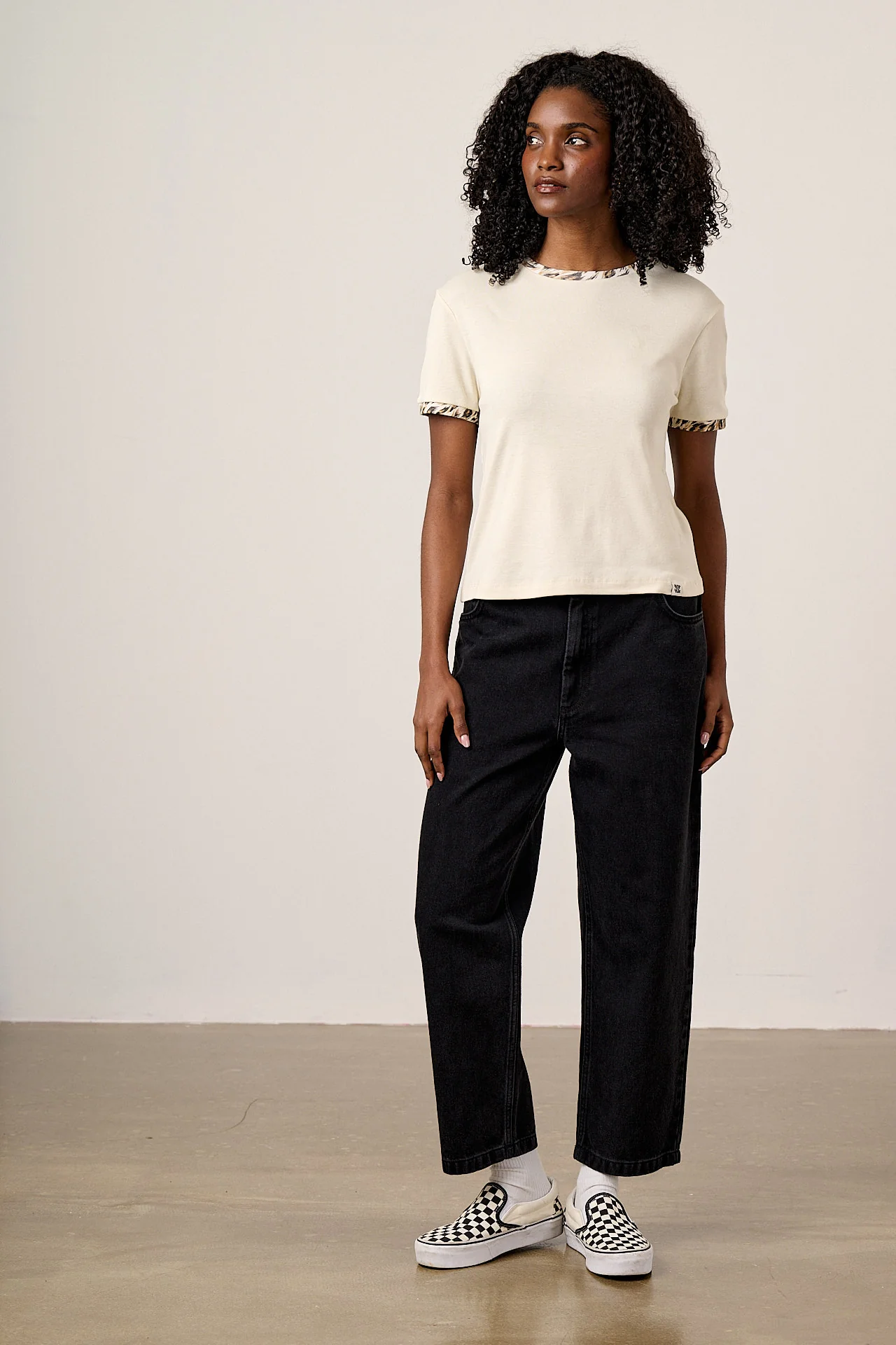 Maya - Cotton T-Shirt in Leo Swirl Trim - Image 3