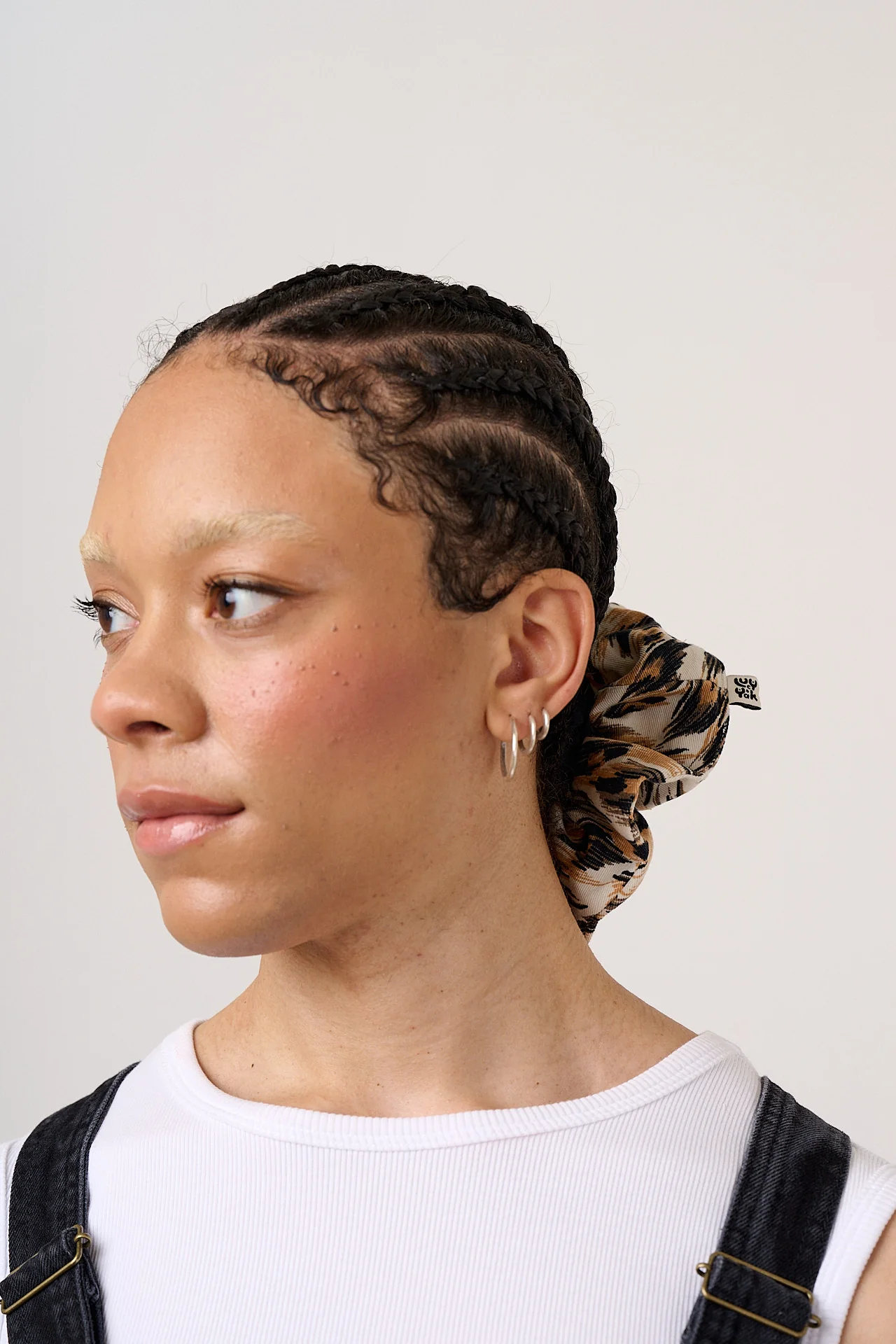 Mimmi - Oversized Cotton Scrunchie in Leo Swirl - Image 3