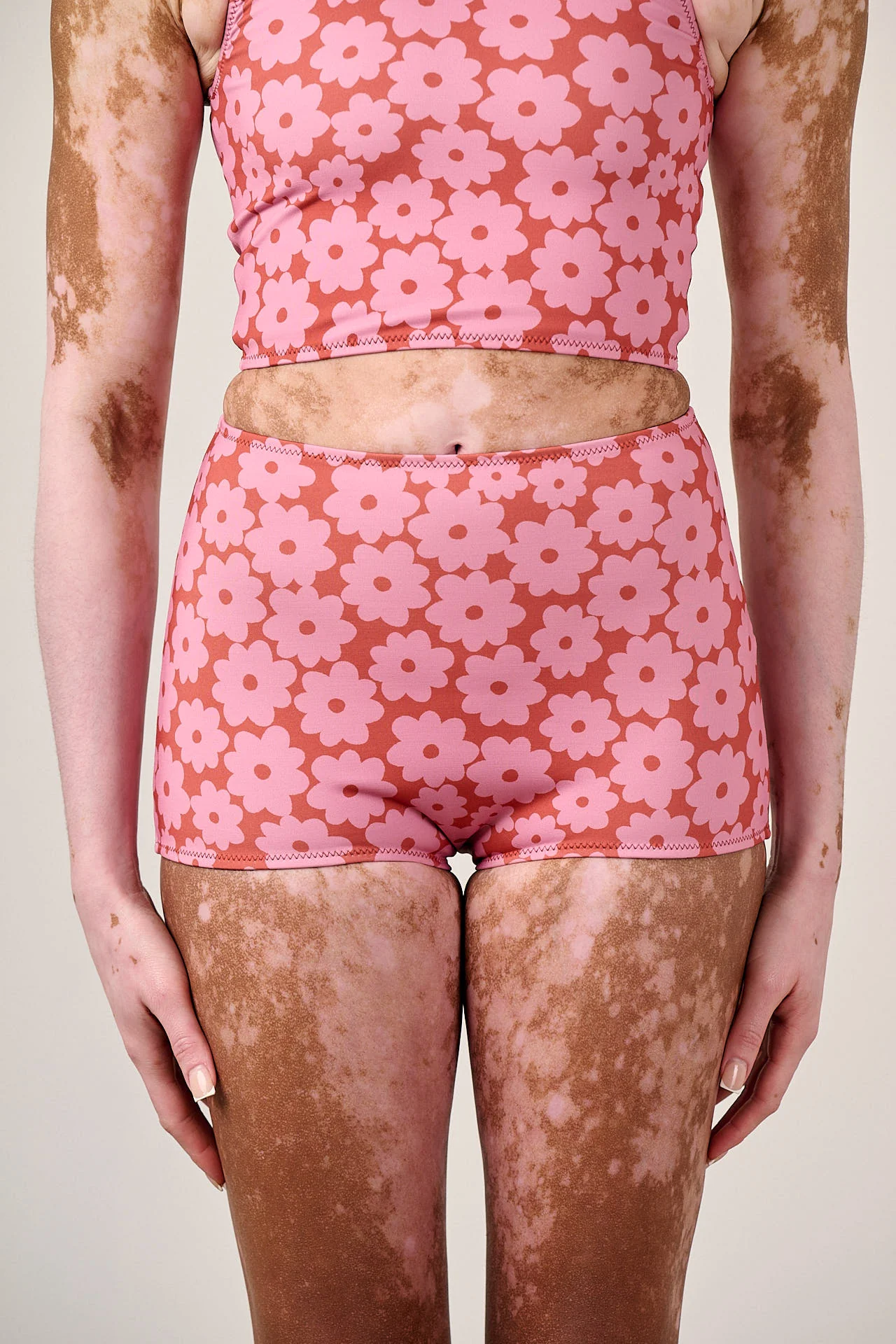 Monte - Bikini Bottom Shorts in Coastal Flower - Image 2