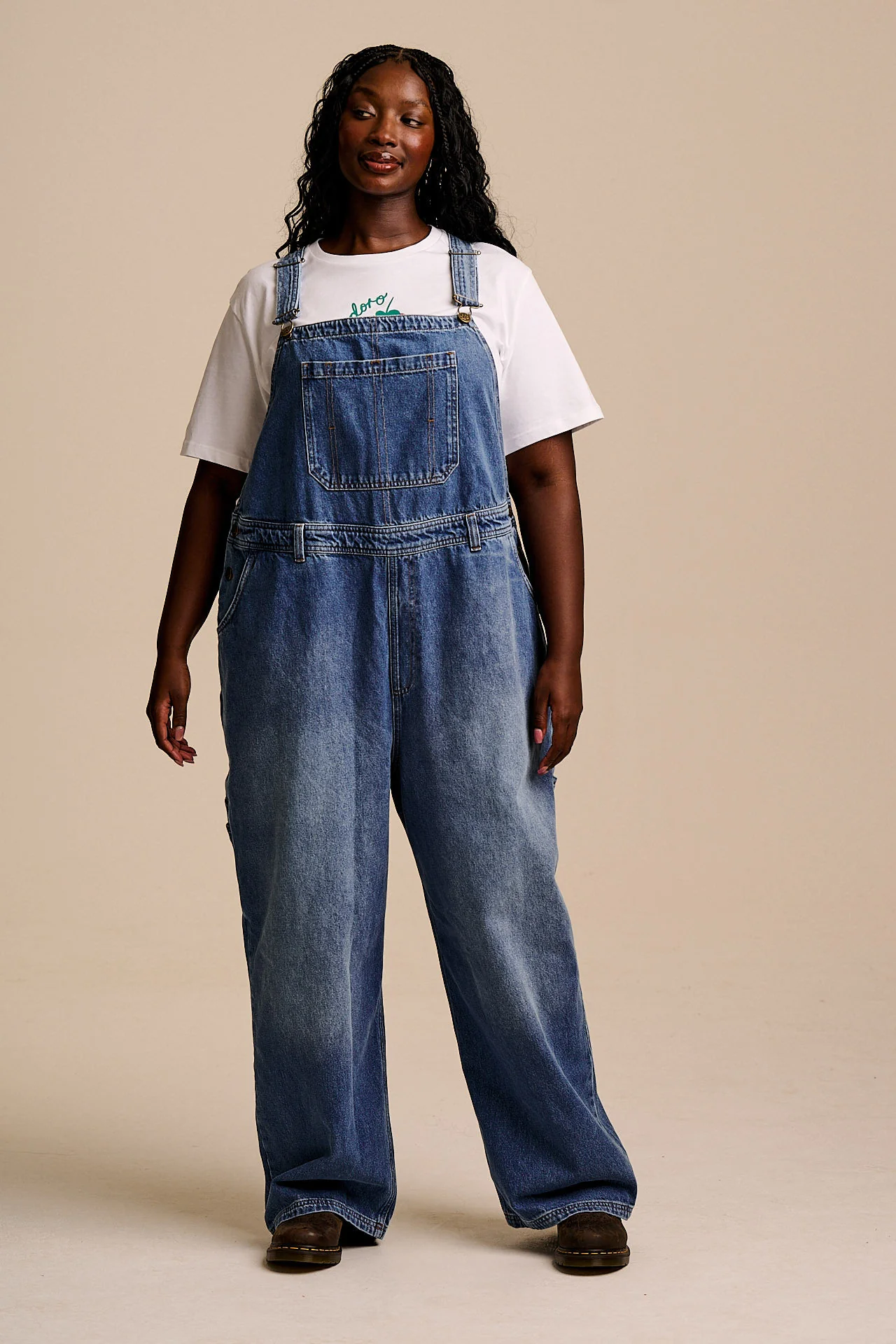 Mullen - Denim Dungarees in Midwash with Metal Clasps - Image 5