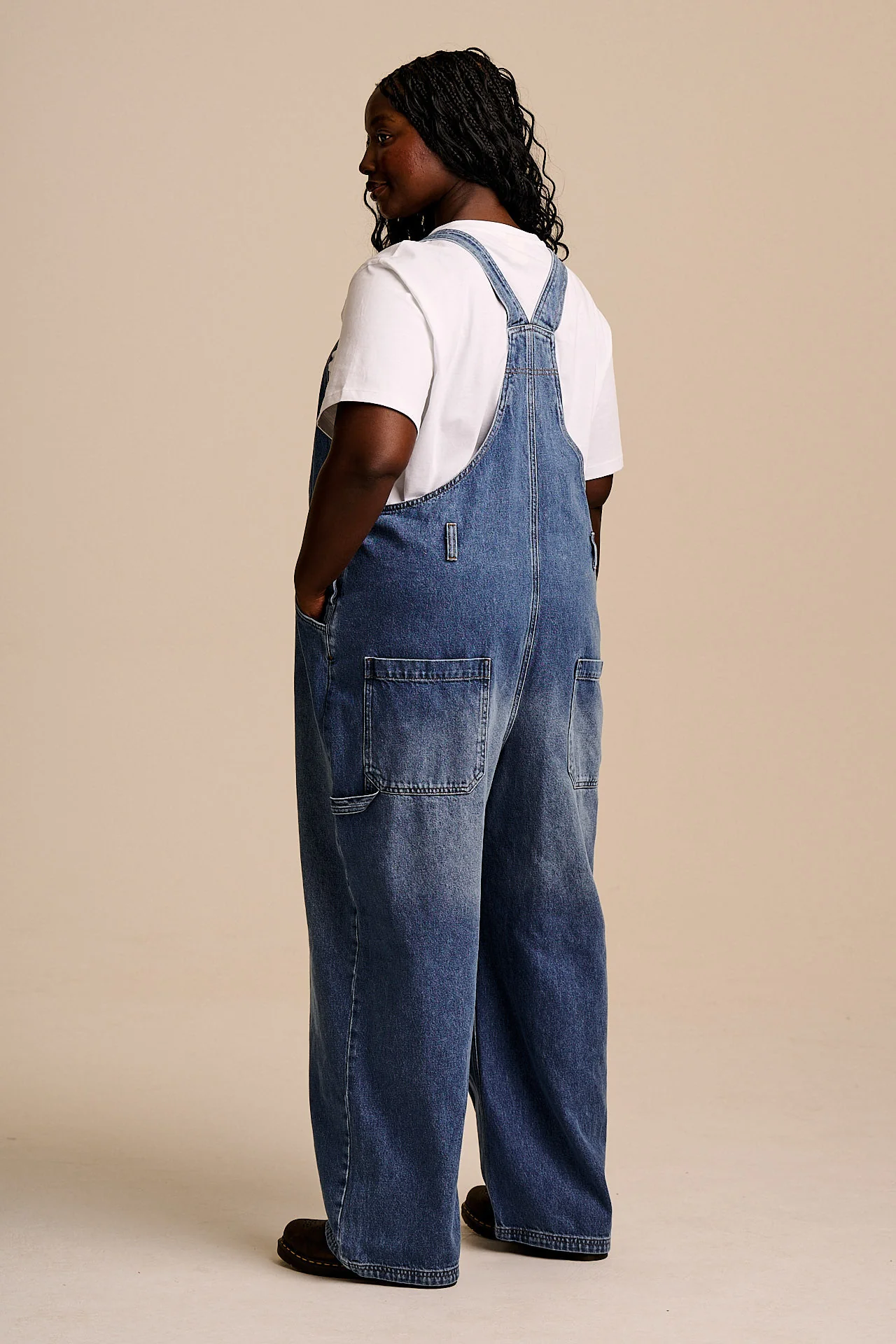 Mullen - Denim Dungarees in Midwash with Metal Clasps - Image 9
