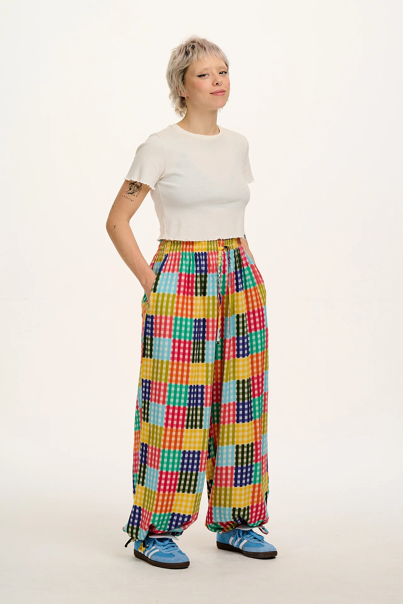 Mylo - Wide Leg Trousers in Picnic Club Print - Image 8