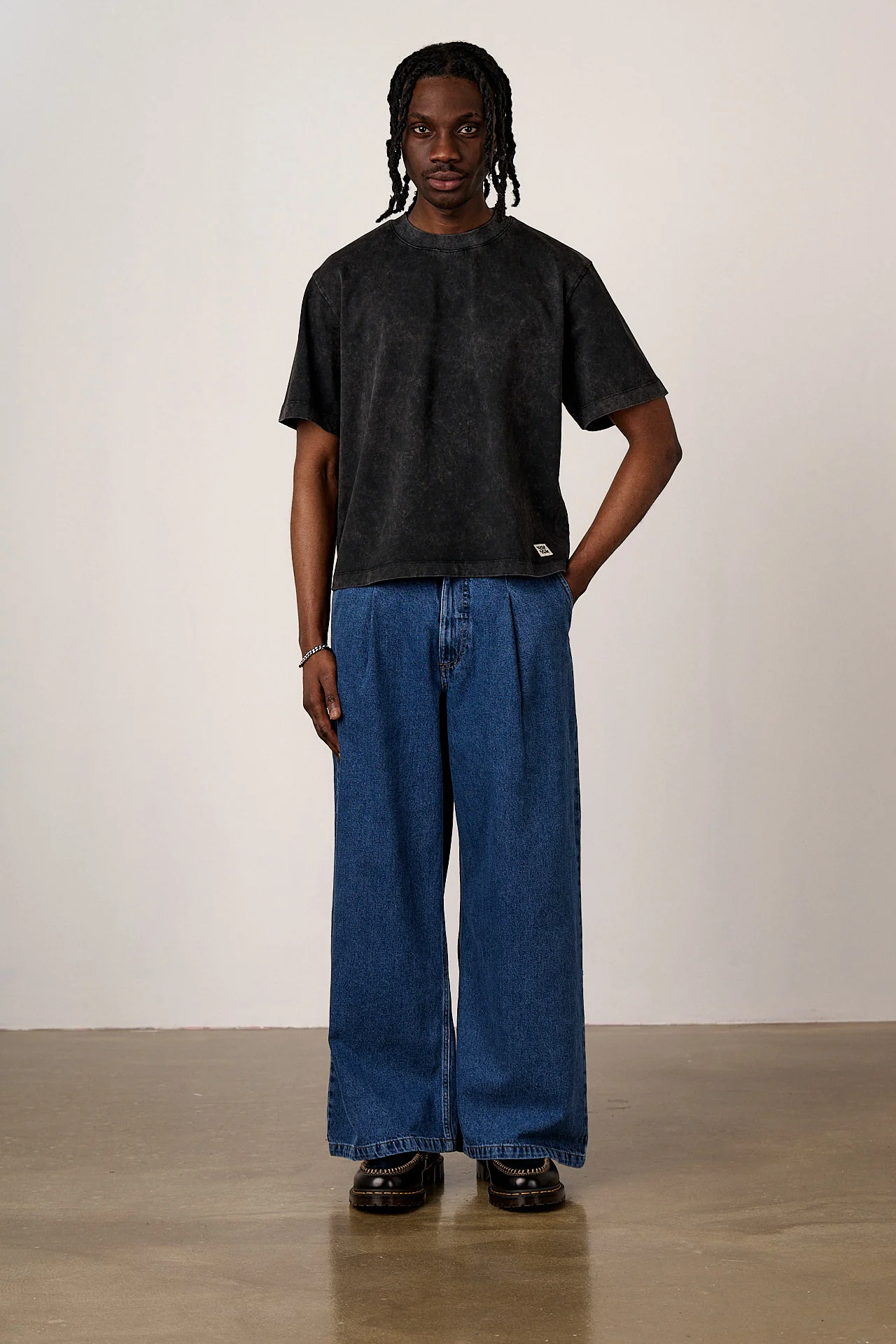 Noa - Cotton Boxy T-Shirt in Washed Black - Image 2