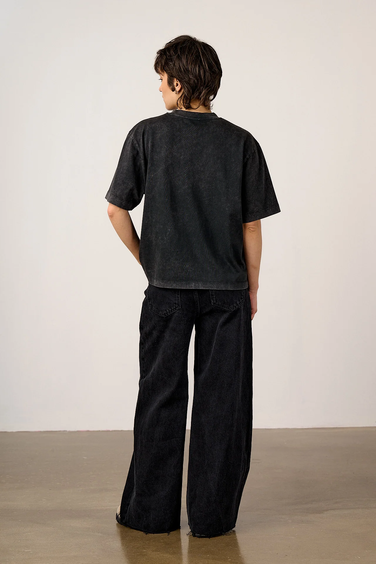 Noa - Cotton Boxy T-Shirt in Washed Black - Image 6