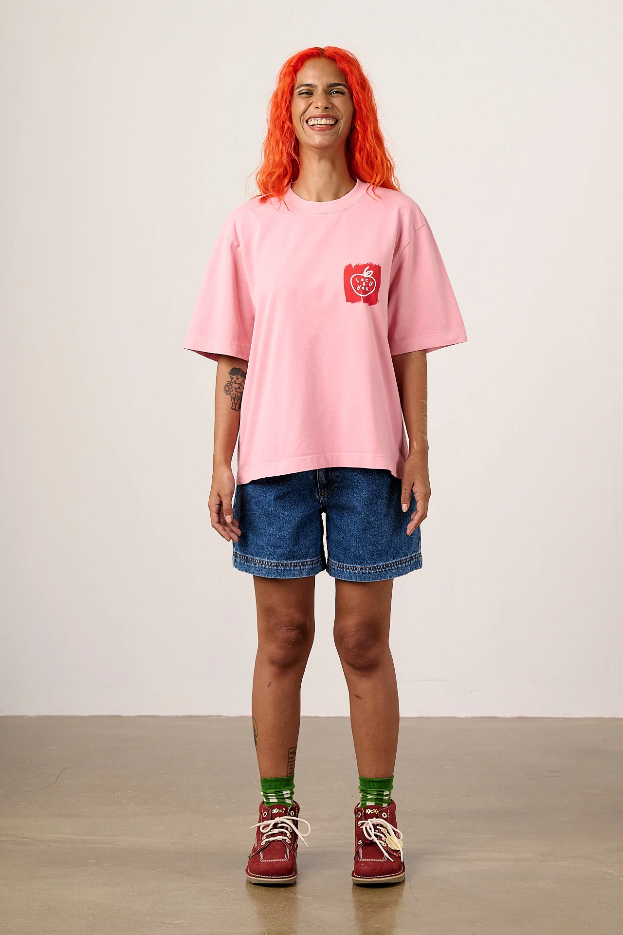 Noa - Cotton Heavyweight Boxy T-Shirt in Washed Pink & Red Blurred Checkerboard - Image 4