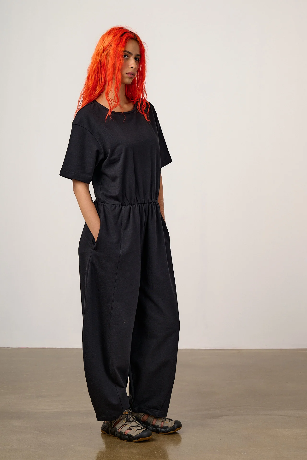 Nova - Barrel Leg Cotton Jersey Jumpsuit in Black - Image 4
