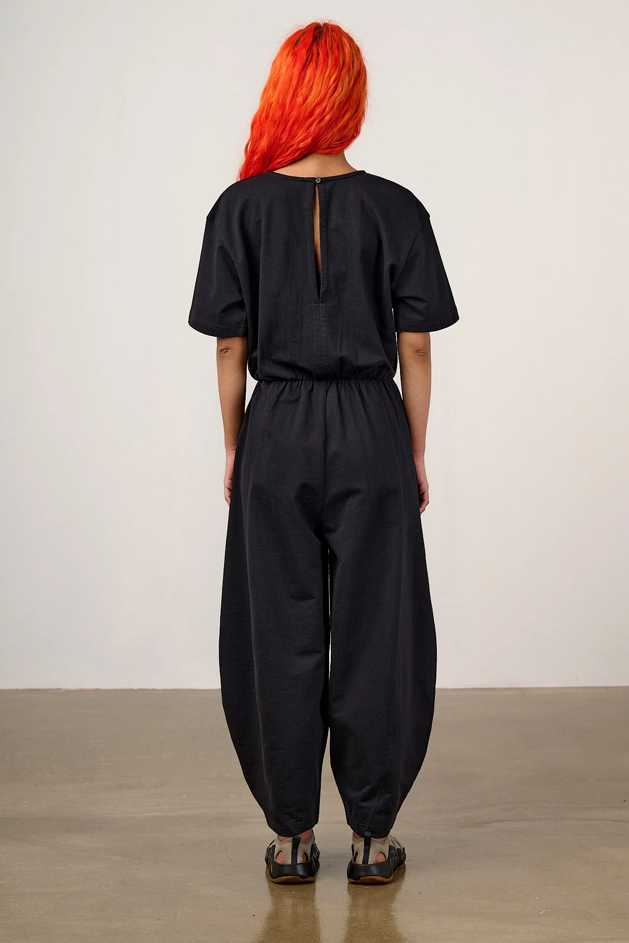 Nova - Barrel Leg Cotton Jersey Jumpsuit in Black - Image 5
