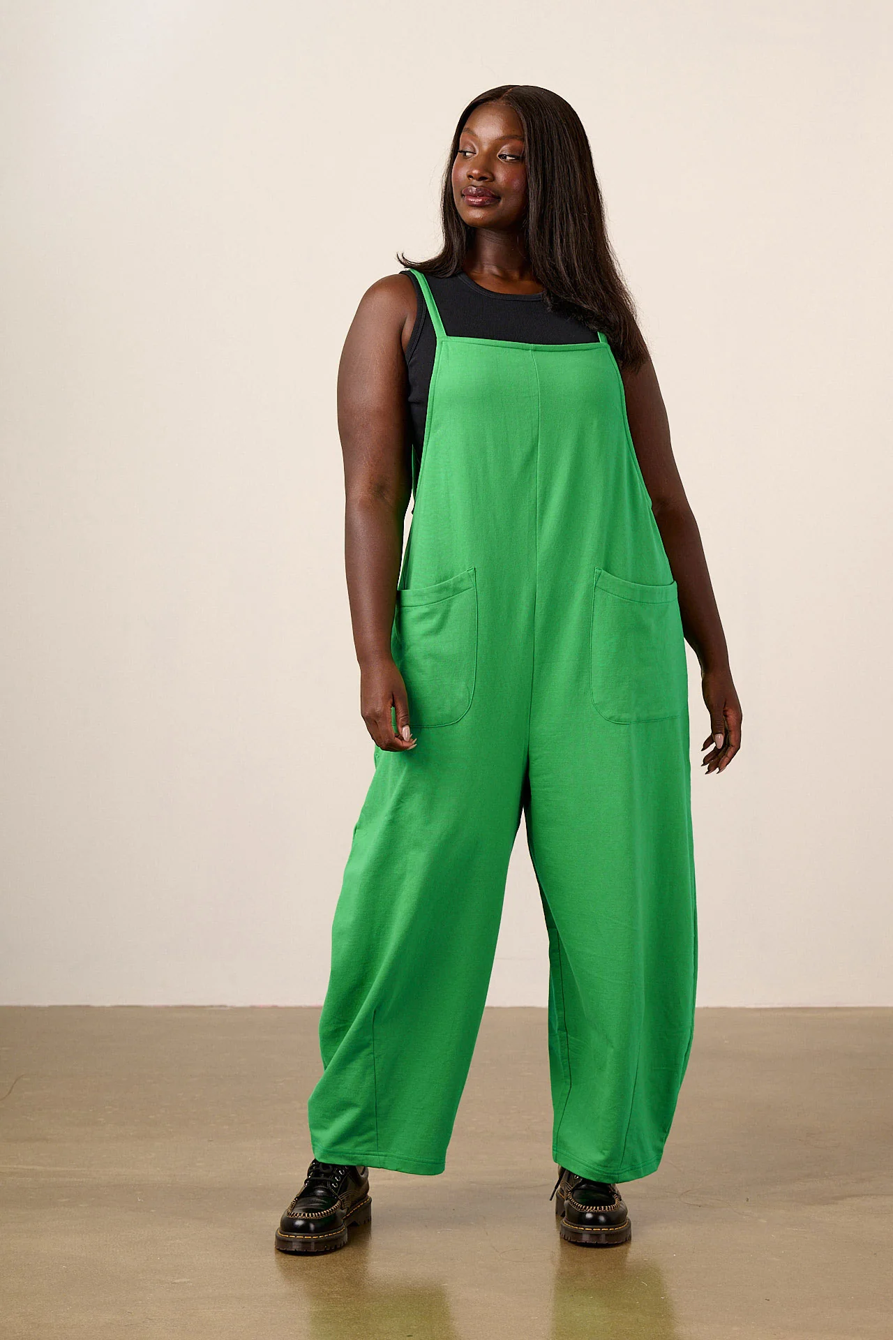 Oaxaca - Cotton Jersey Barrel Dungarees in Kelly Green - Image 10