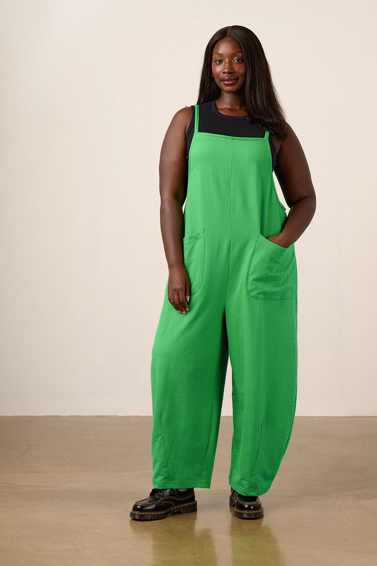 Oaxaca - Cotton Jersey Barrel Dungarees in Kelly Green - Image 2