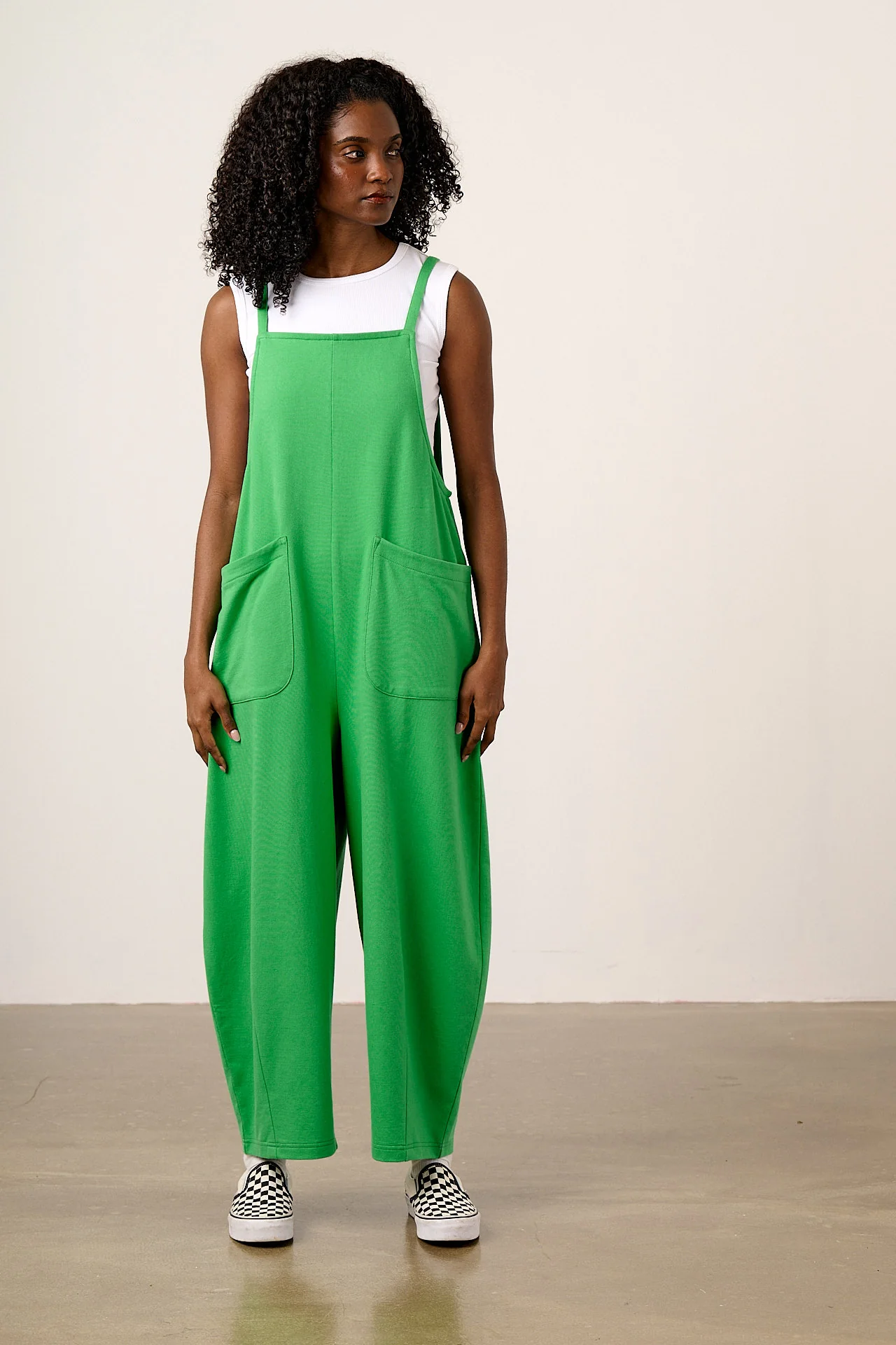 Oaxaca - Cotton Jersey Barrel Dungarees in Kelly Green - Image 3
